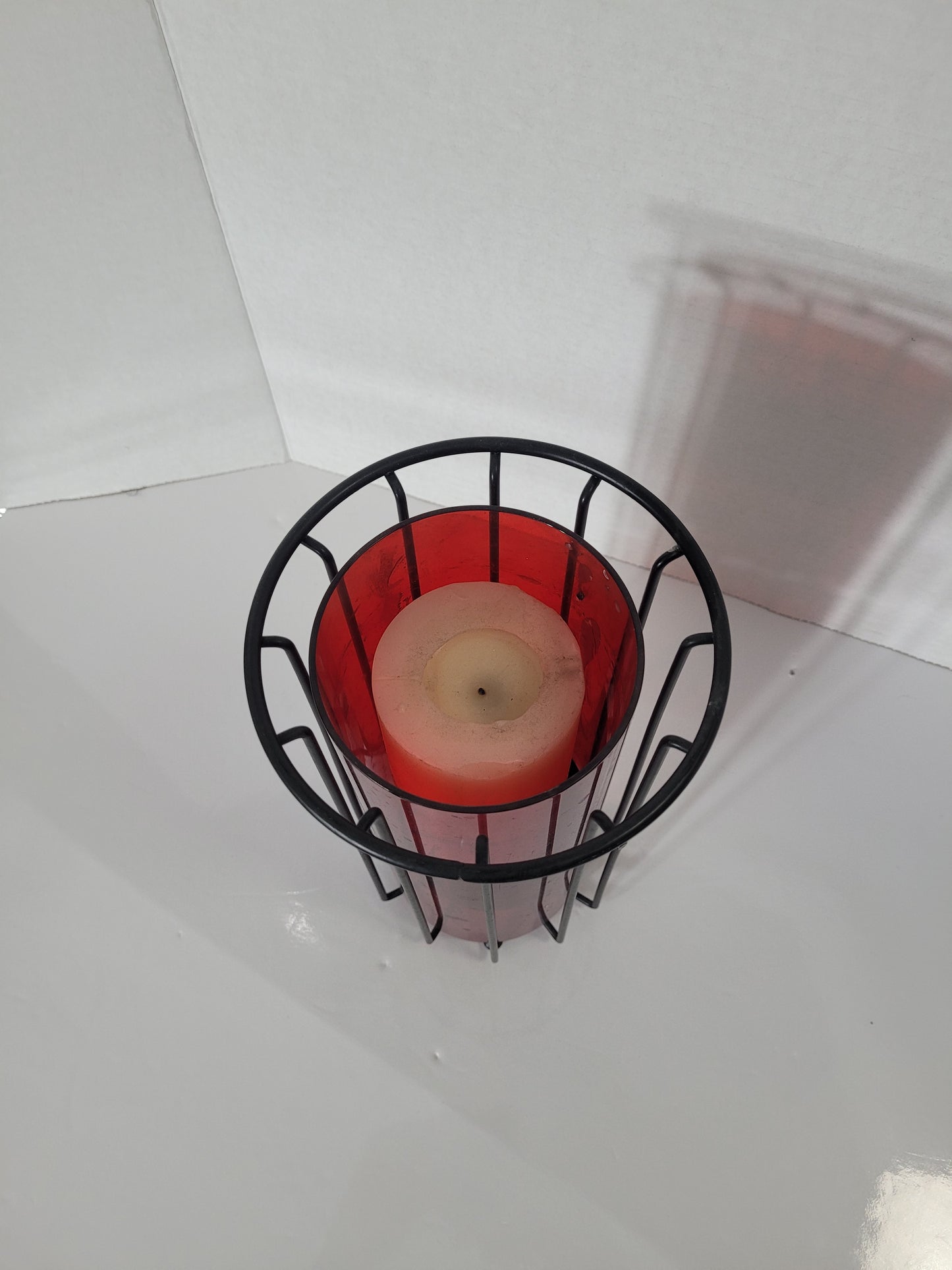 Retro Red Glass Hurricane Candle Holder with Black Metal Frame – 10" Tall