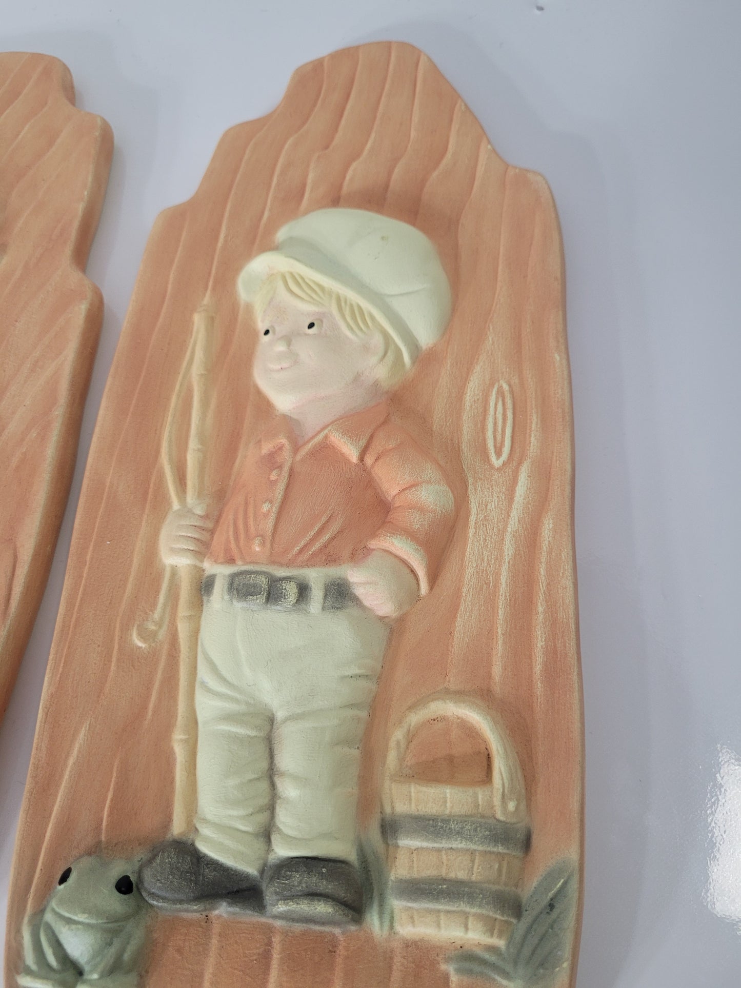 Vintage 1976 Arnel’s Boy & Girl Ceramic Wall Plaques – Set of Two