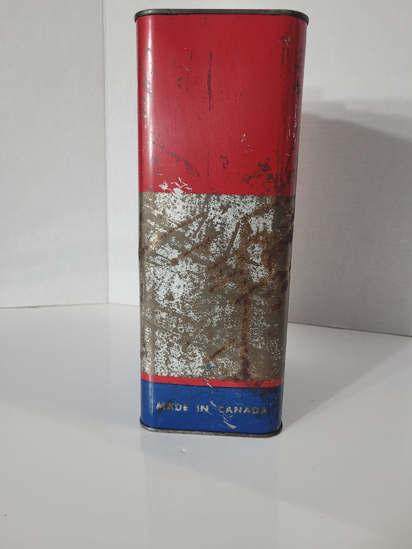 Vintage Esso Imperial Oil One-Gallon Metal Can – Made in Canada