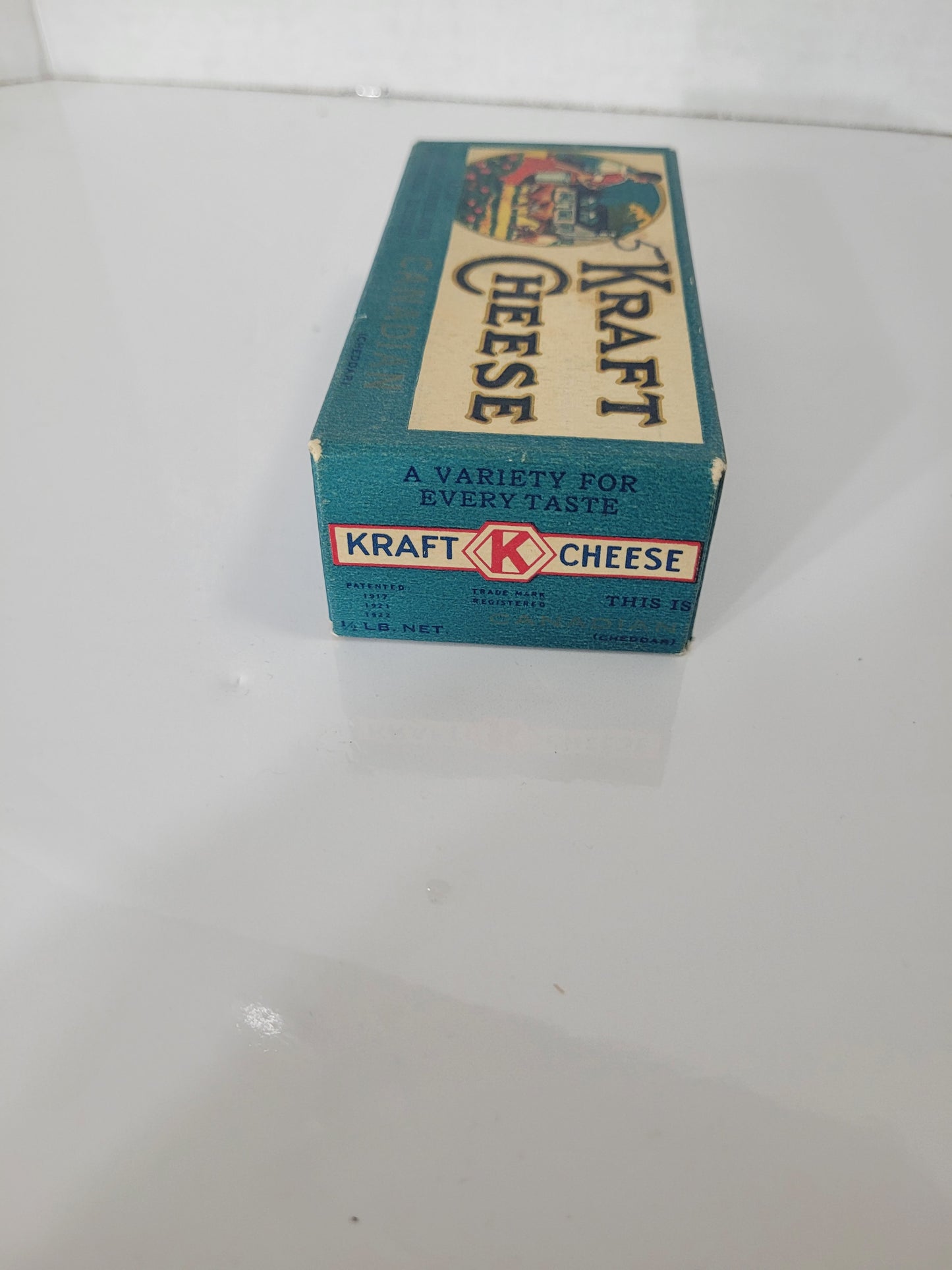 Vintage Kraft Canadian Cheddar Cheese Box – Early Canadian Advertising