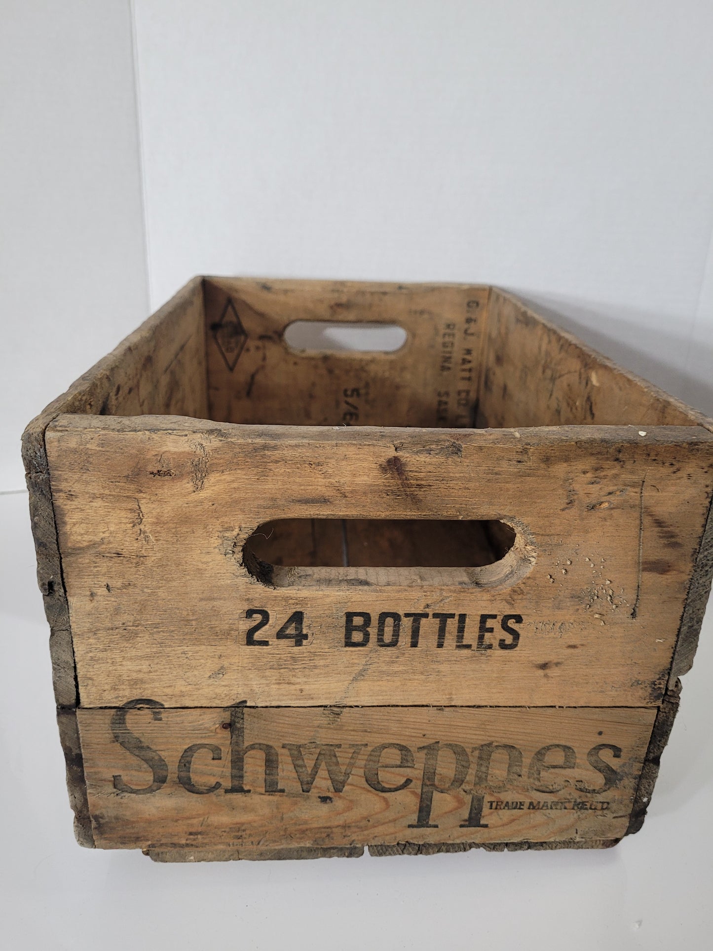 Vintage 1964 Schweppes Wooden 24-Bottle Crate – Regina, Saskatchewan