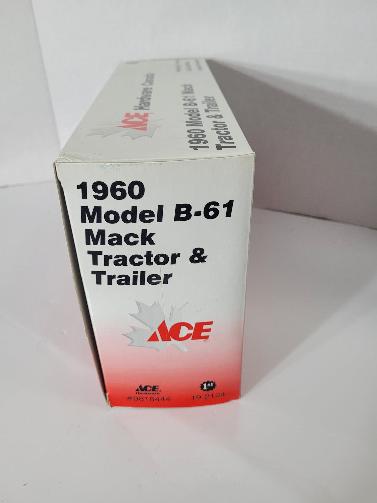 First Gear ACE Hardware Canada 1960 Mack B-61 Tractor & Trailer – 1:34 Scale – Boxed