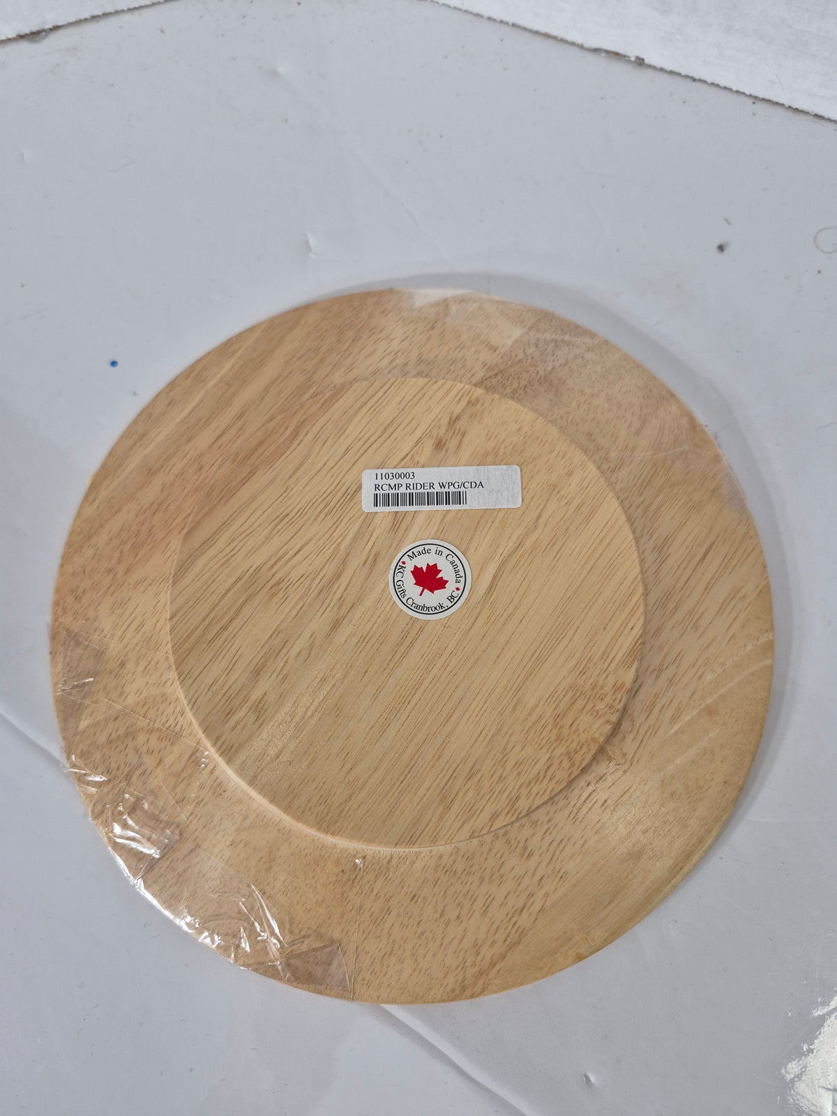 Canadian-Made RCMP Mountie Wooden Souvenir Plate – Winnipeg Canada – 8"