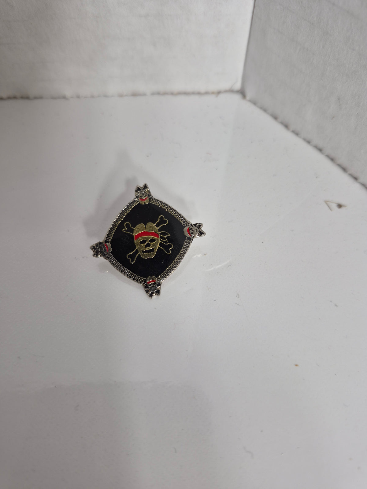 Vintage Pirate Skull and Crossbones Enamel Lapel Pin 1 in.