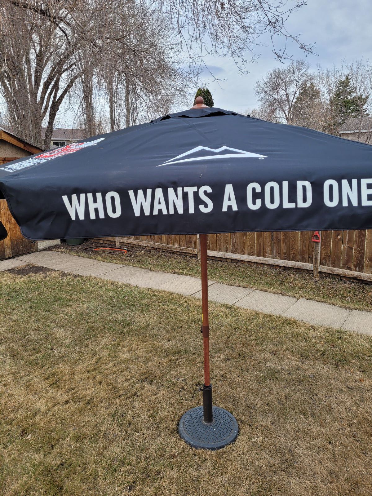 Genuine Coors Light Commercial Patio Umbrella – “Who Wants a Cold One?” – Molson Advertising – Original Box