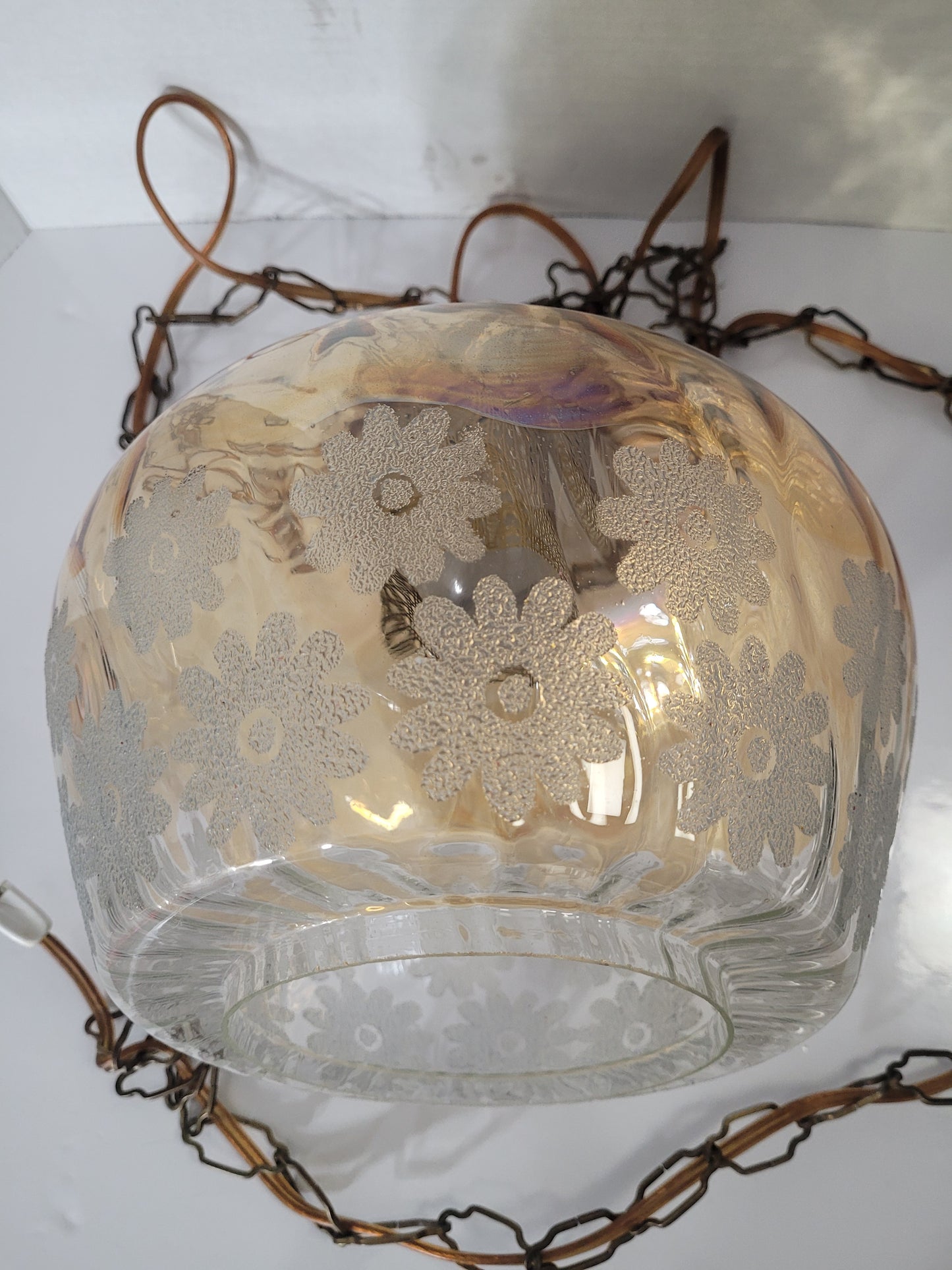 Vintage Leviton Amber Glass Floral Swag Pendant Lamp – 9-Inch Shade with 5-Foot Chain