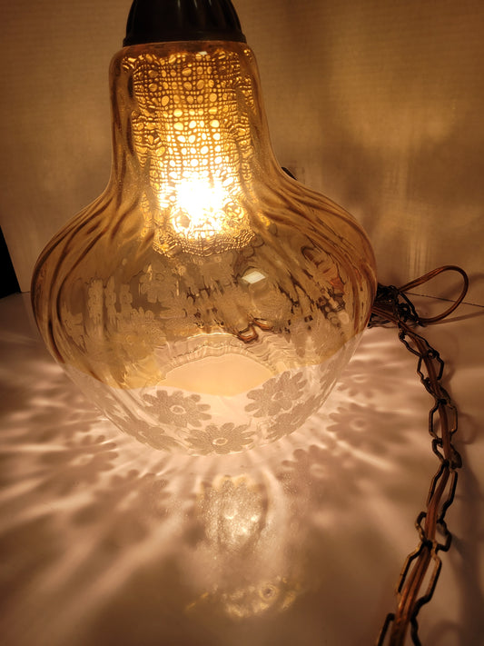 Vintage Leviton Amber Glass Floral Swag Pendant Lamp – 9-Inch Shade with 5-Foot Chain