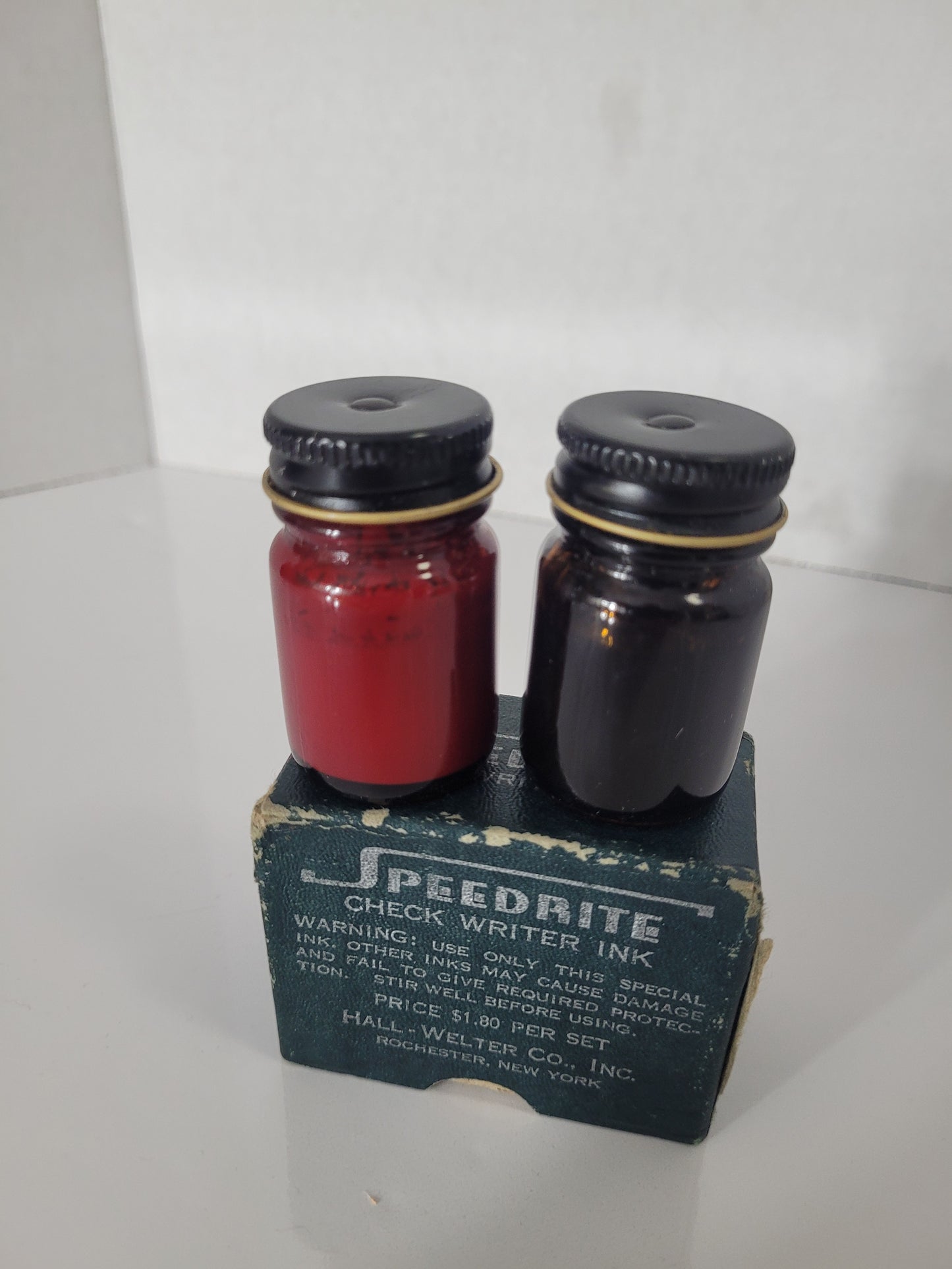 Vintage Speedrite Check Writer Ink Set with Original Box – Red & Black Bottles