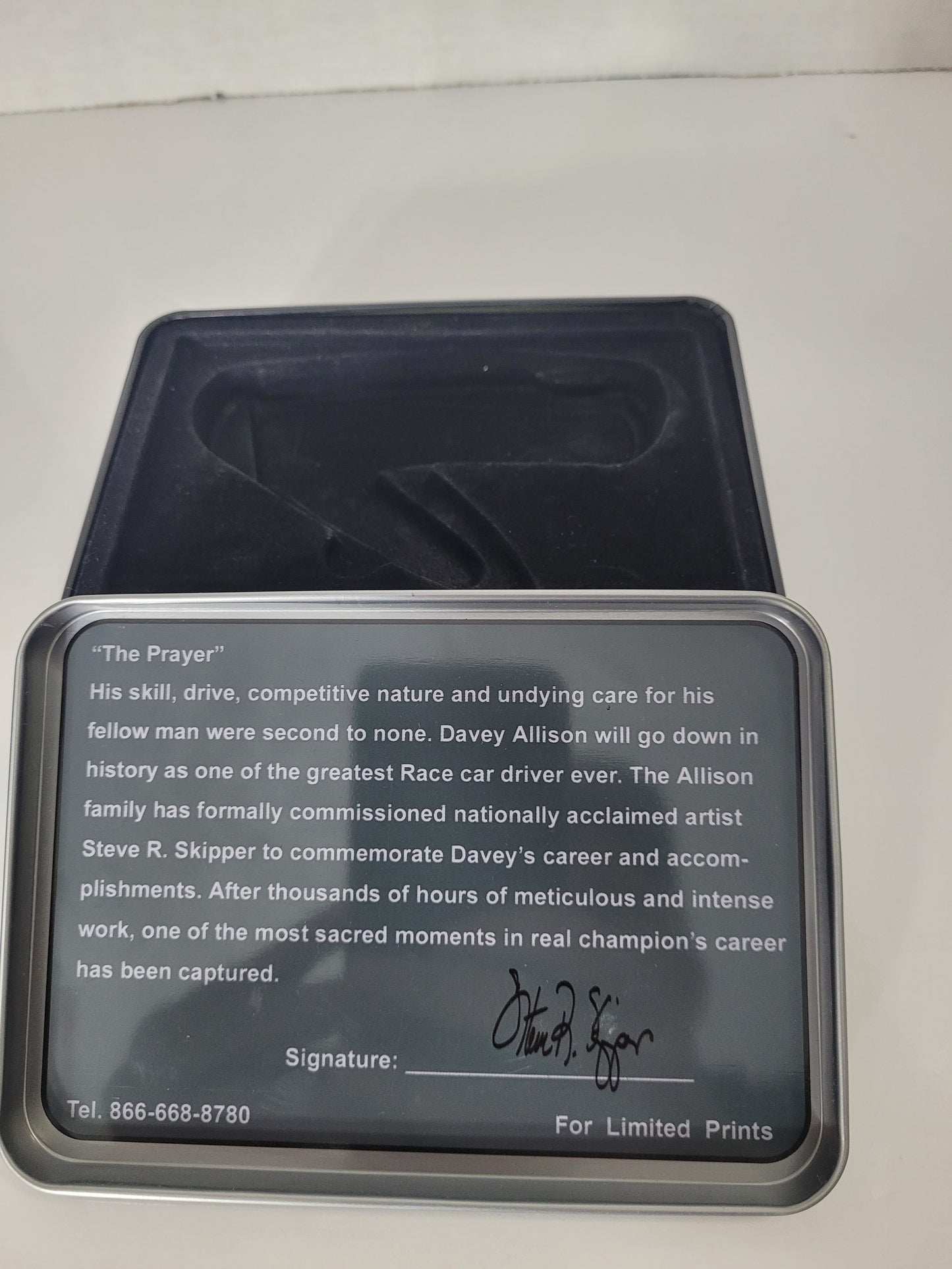 Davey Allison Texaco NASCAR Collectible Presentation Tin