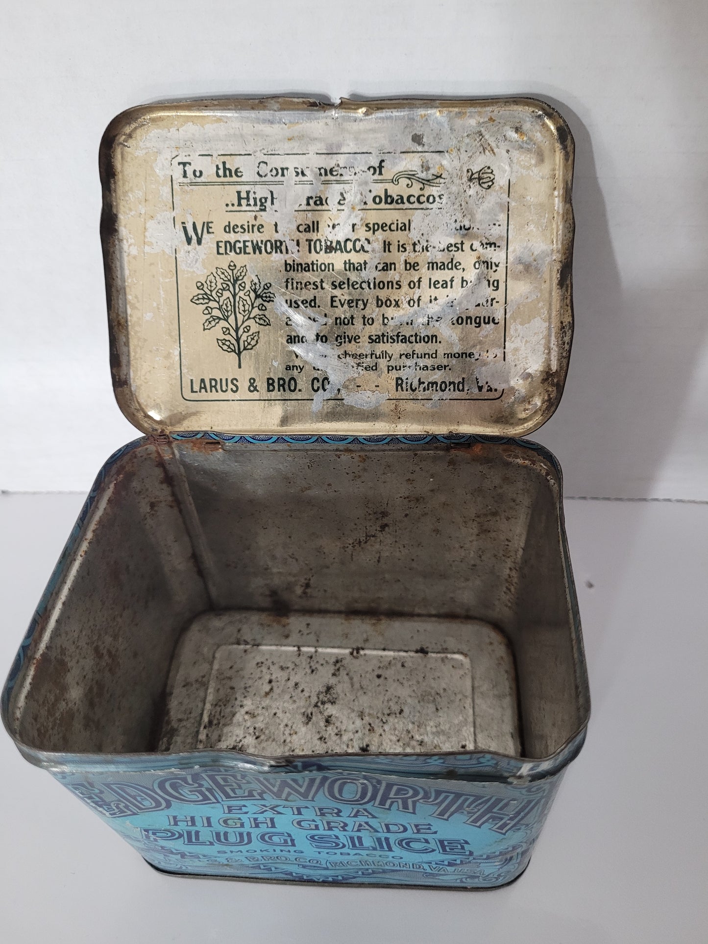 Antique Edgeworth Extra High Grade Plug Slice Tobacco Advertising Tin – Hinged Blue Lithograph