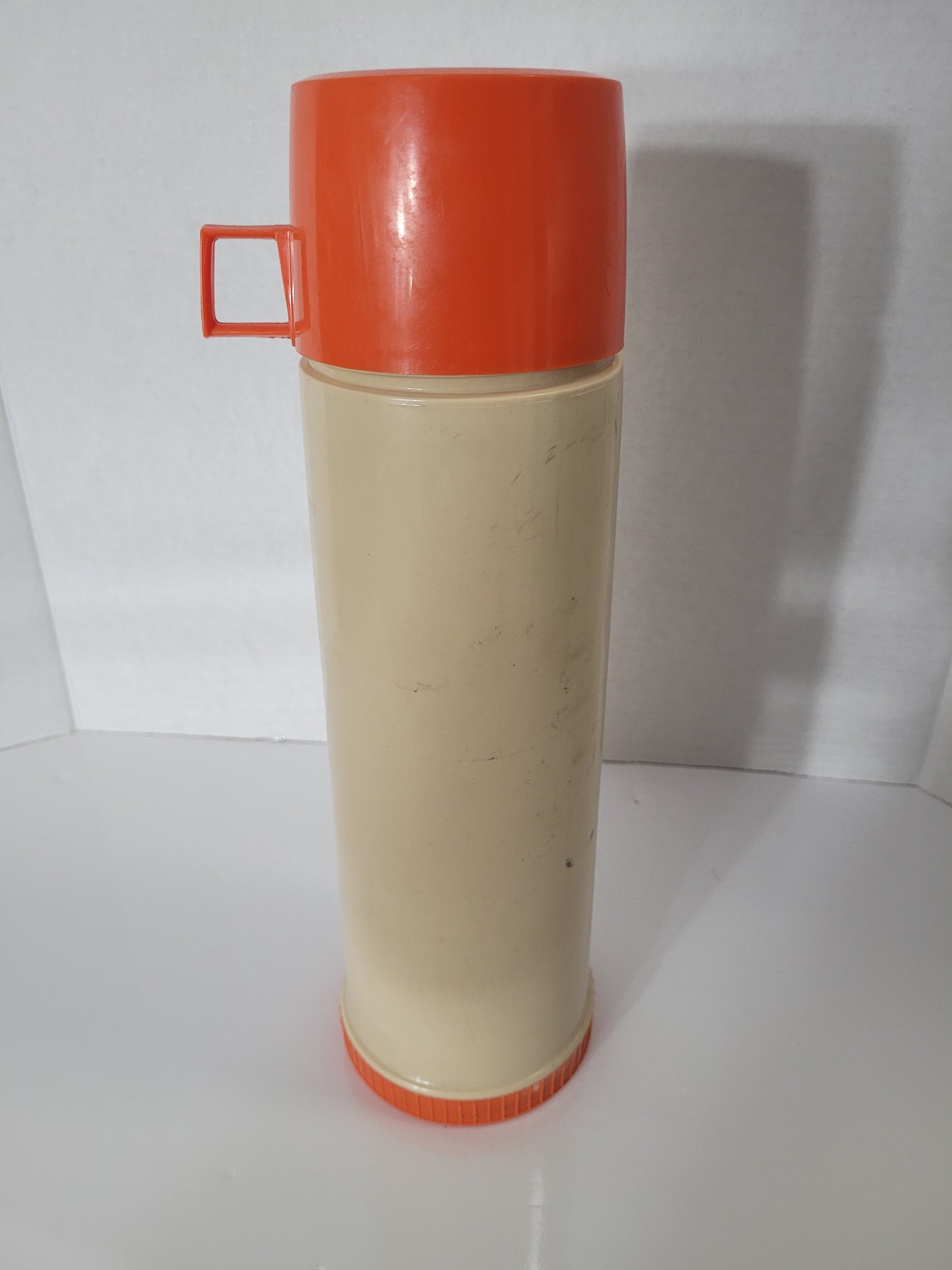 Vintage Canadian Thermos Vacuum Bottle – Beige & Orange with Cup Lid