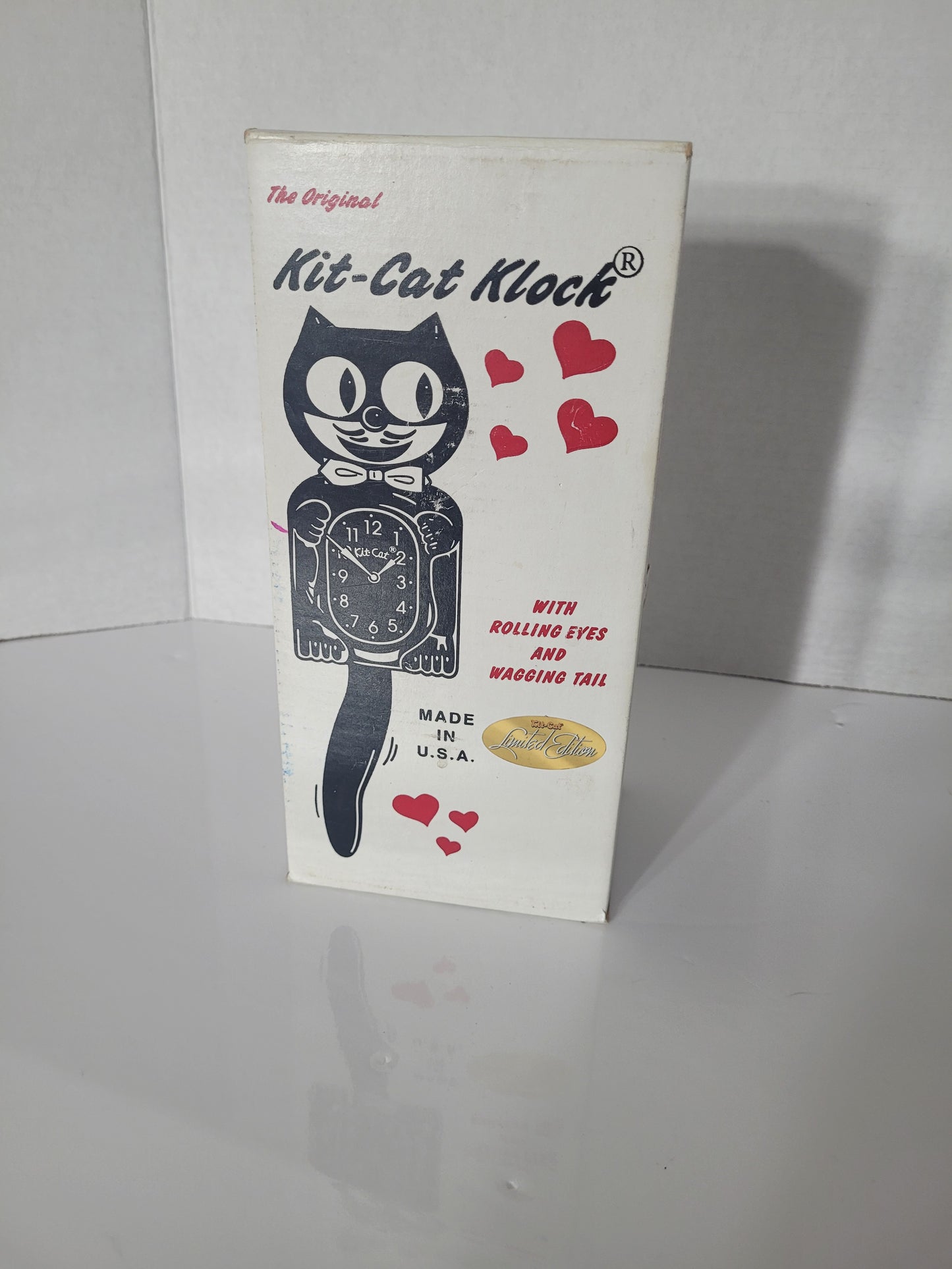 Retired Scarlet Red Kit-Cat Klock BC-42 with Original Box – Display Only