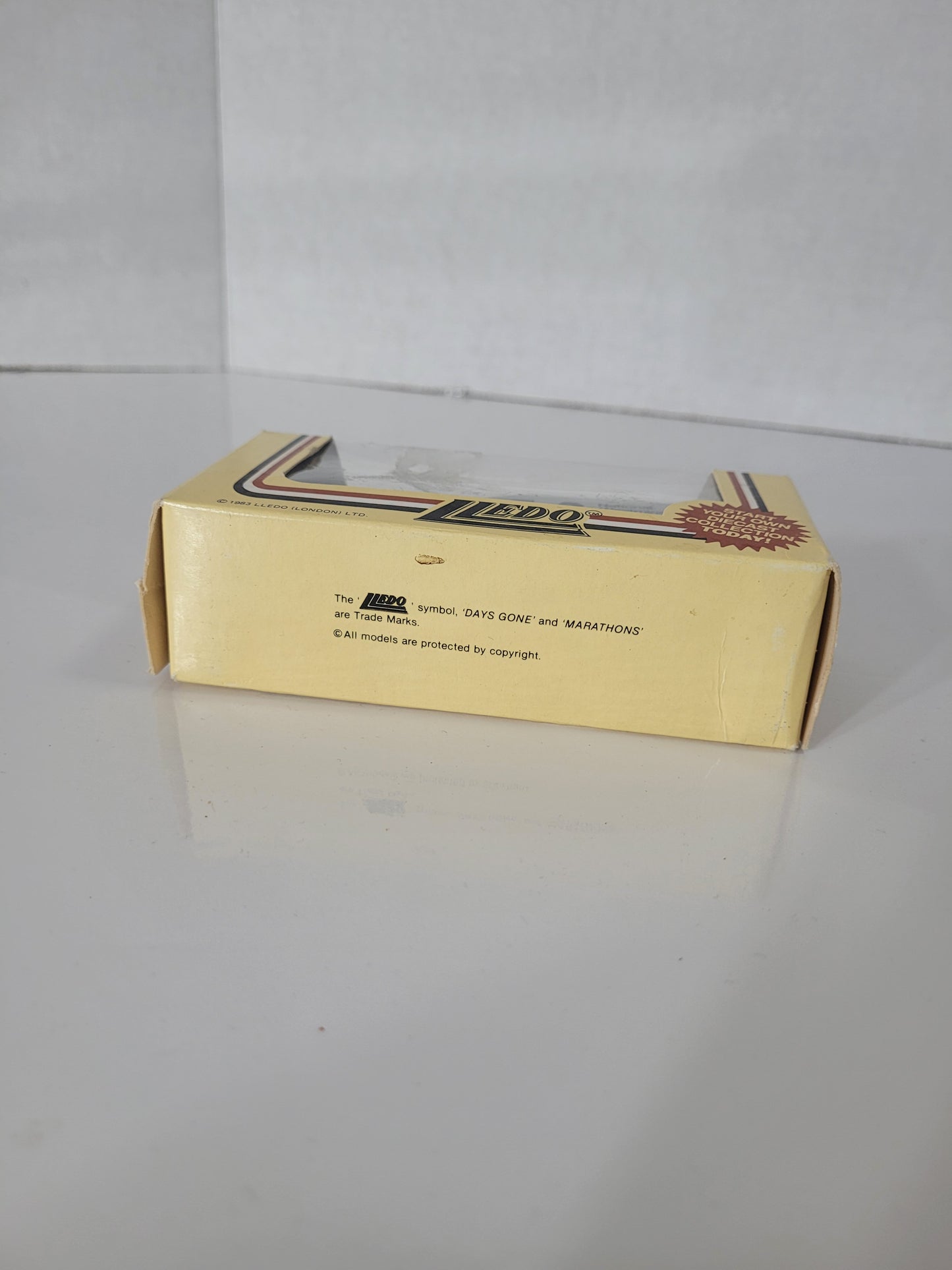 Vintage 1983 Lledo Days Gone National Westminster Bank 1936 Packard Van – Boxed