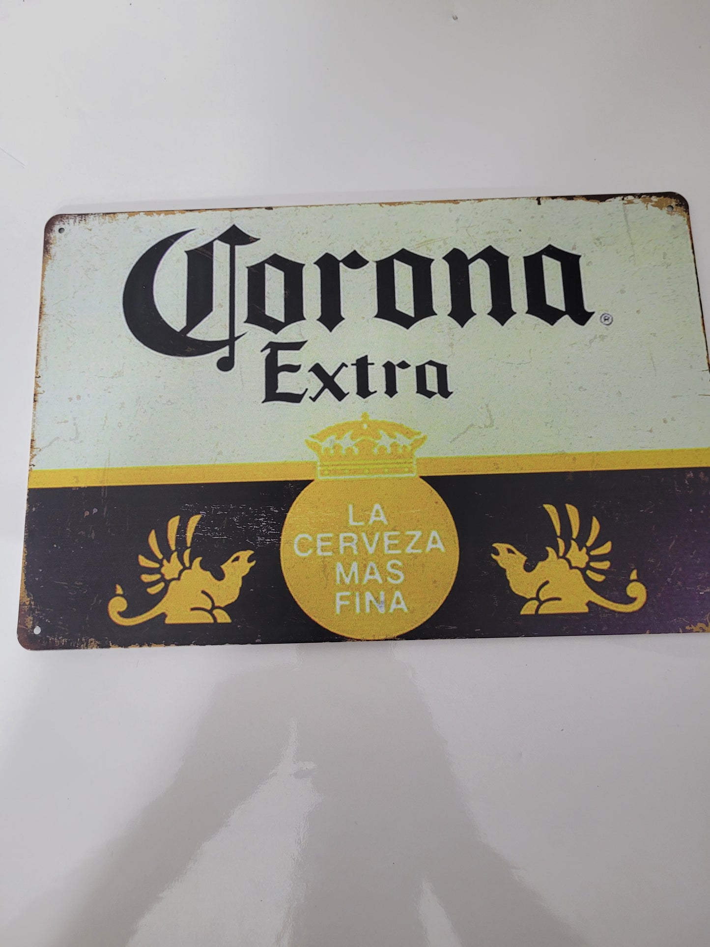 Retro Corona Extra “La Cerveza Más Fina” Metal Sign – 12" × 8"
