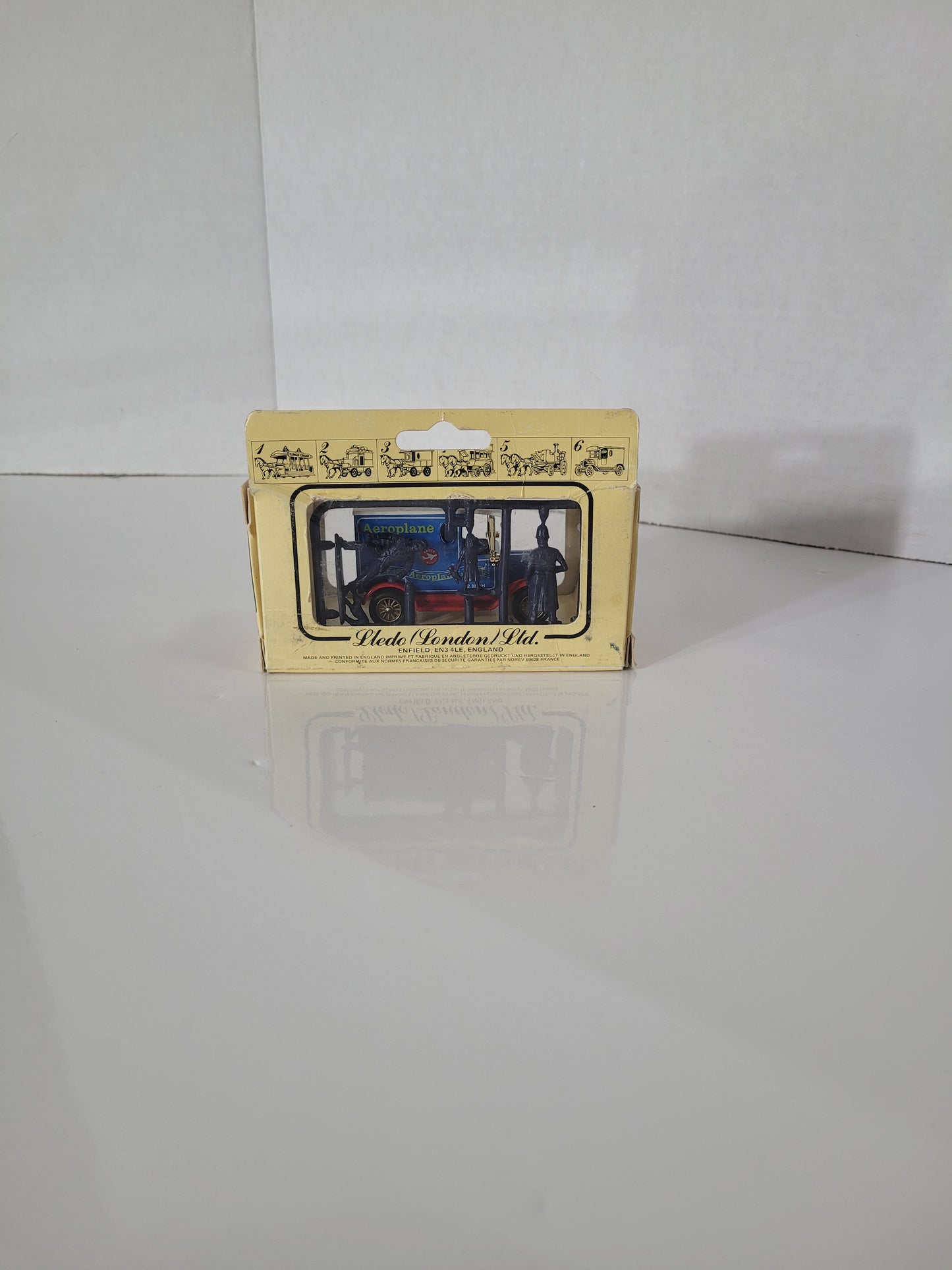 Vintage Lledo Models of Days Gone Aeroplane Jelly Co. Model T Van – Boxed