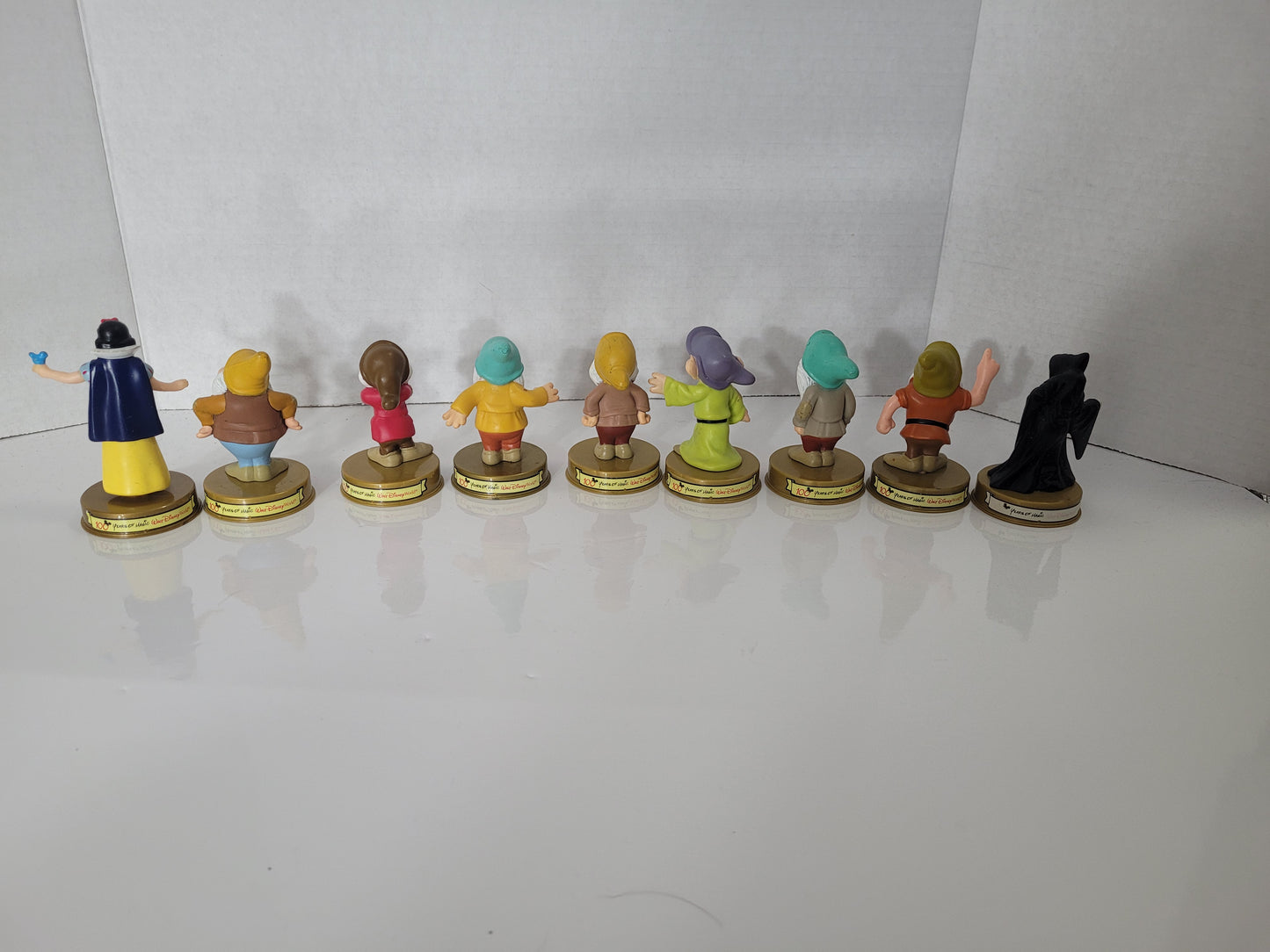 2002 McDonald’s Disney 100 Years of Magic Snow White & Seven Dwarfs Complete 9-Piece Set