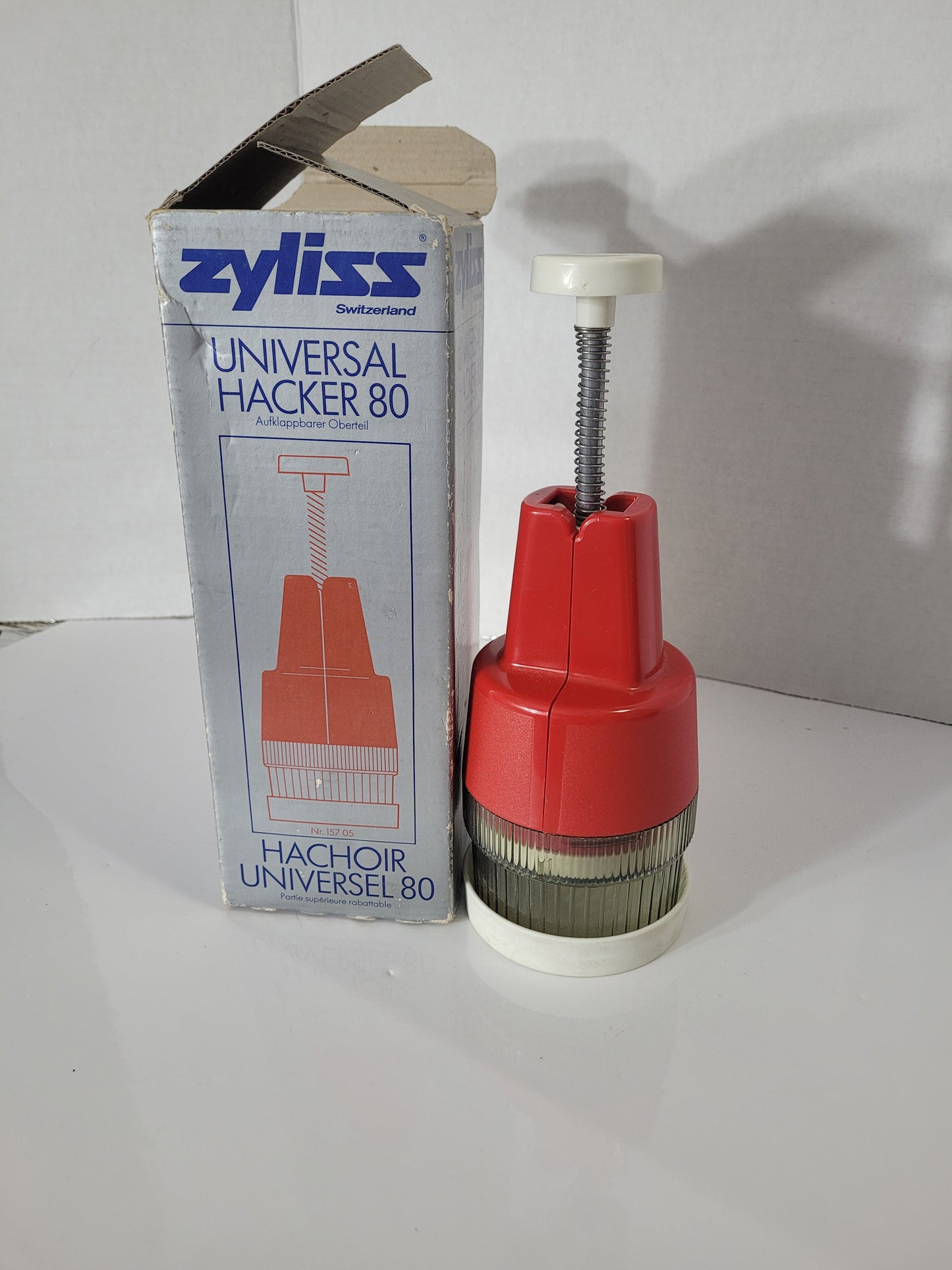 Vintage Zyliss Universal Chopper 80 – Swiss-Made Food Chopper with Original Box