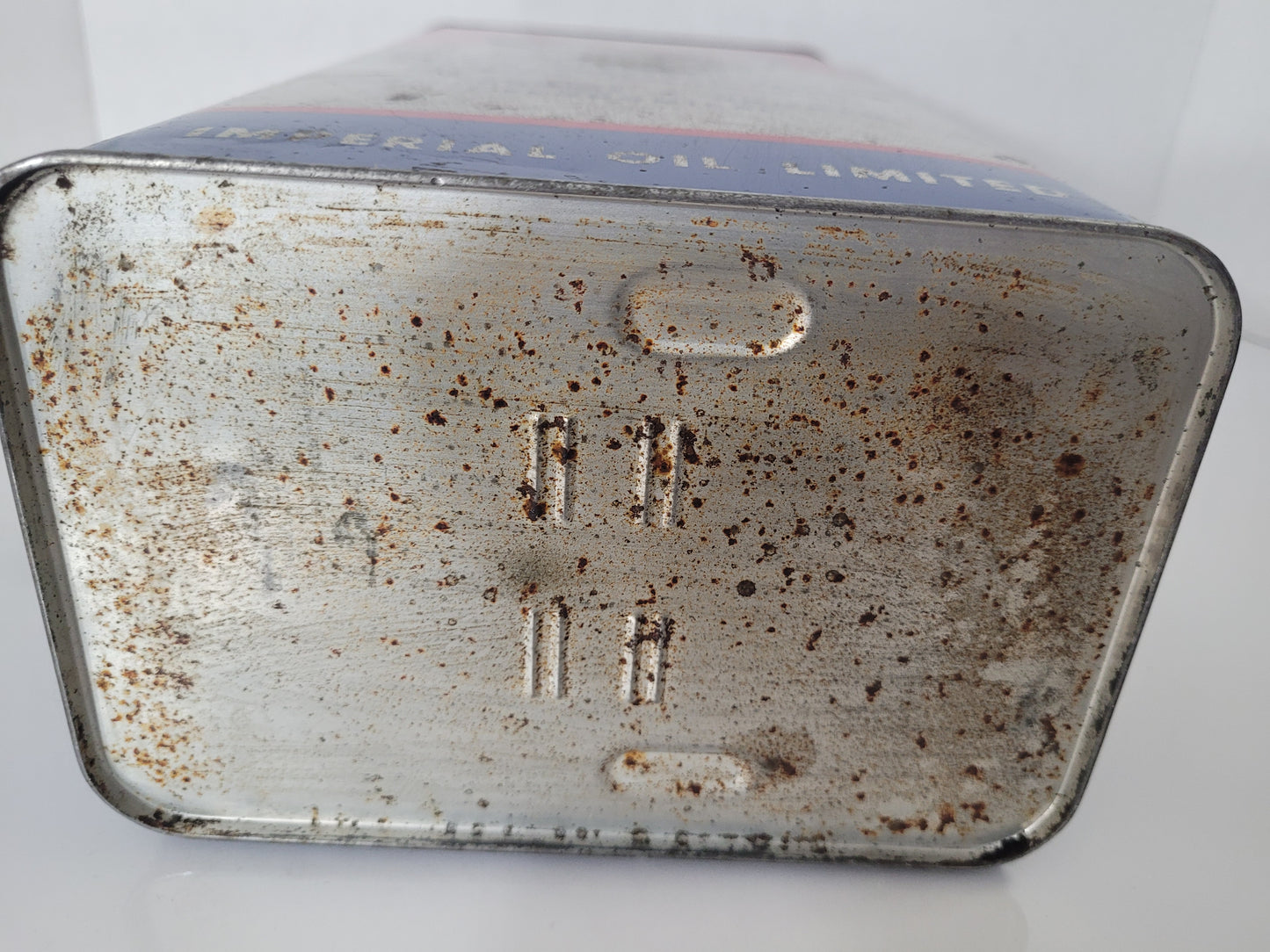 Vintage Esso Imperial Oil One-Gallon Metal Can – Made in Canada