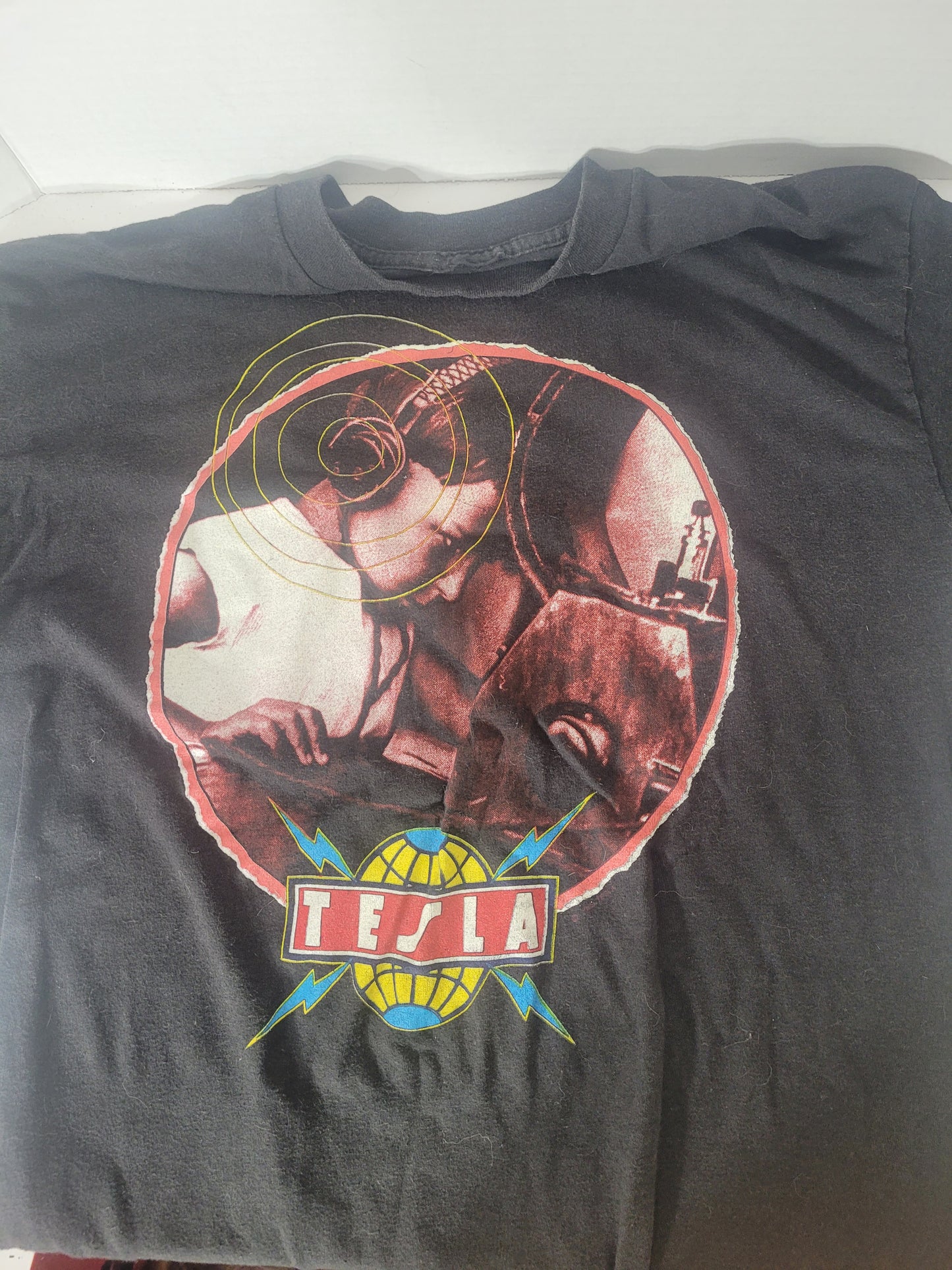 Original 1989 Tesla World Tour Concert T-Shirt – Poison Saskatoon Show