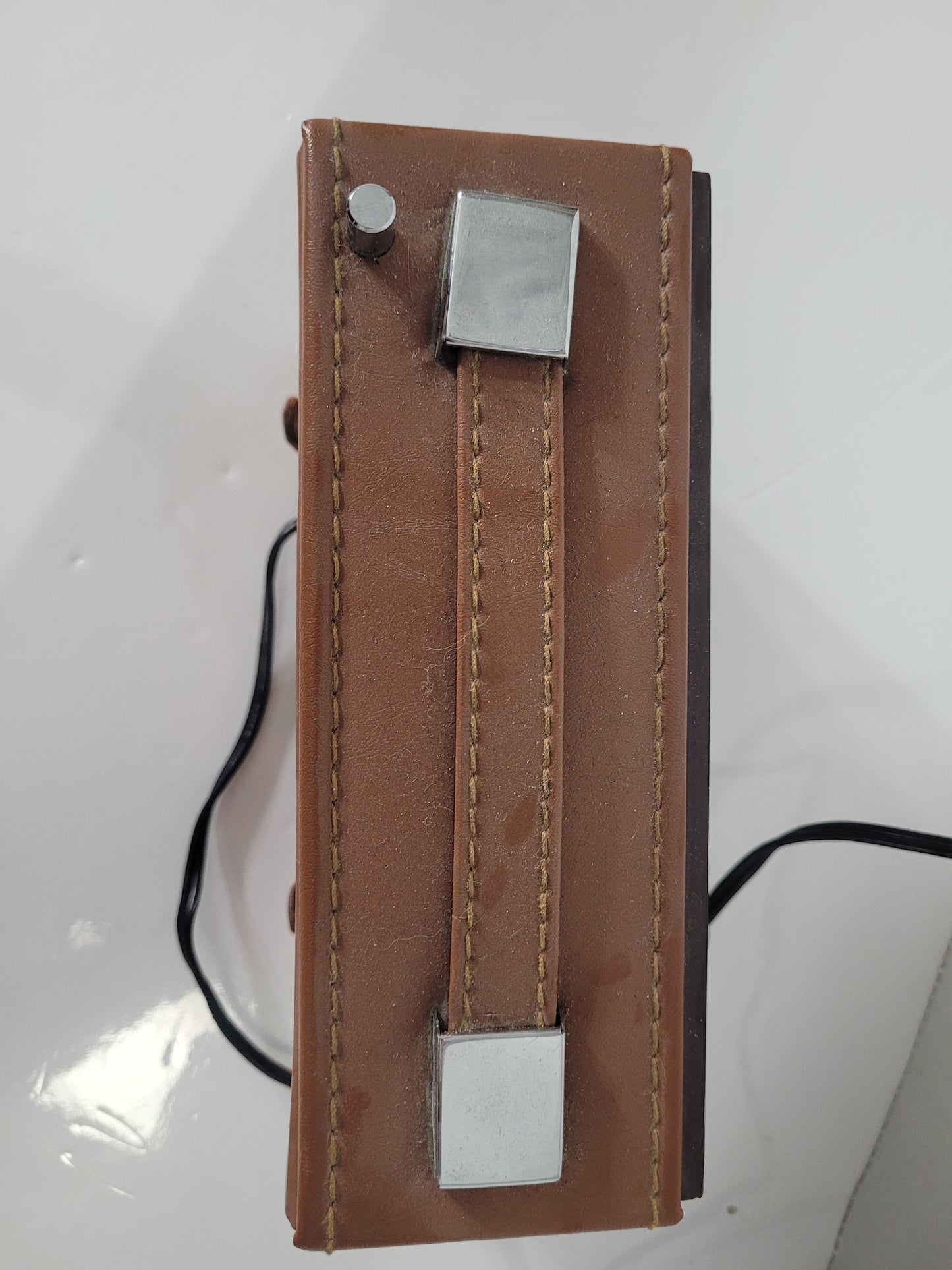 Vintage Magnasonic FM/AM Solid-State Portable Radio – Working