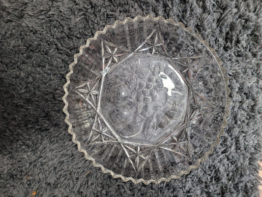 Vintage Federal Glass Pioneer Clear Fruit-Pattern Serving Bowl