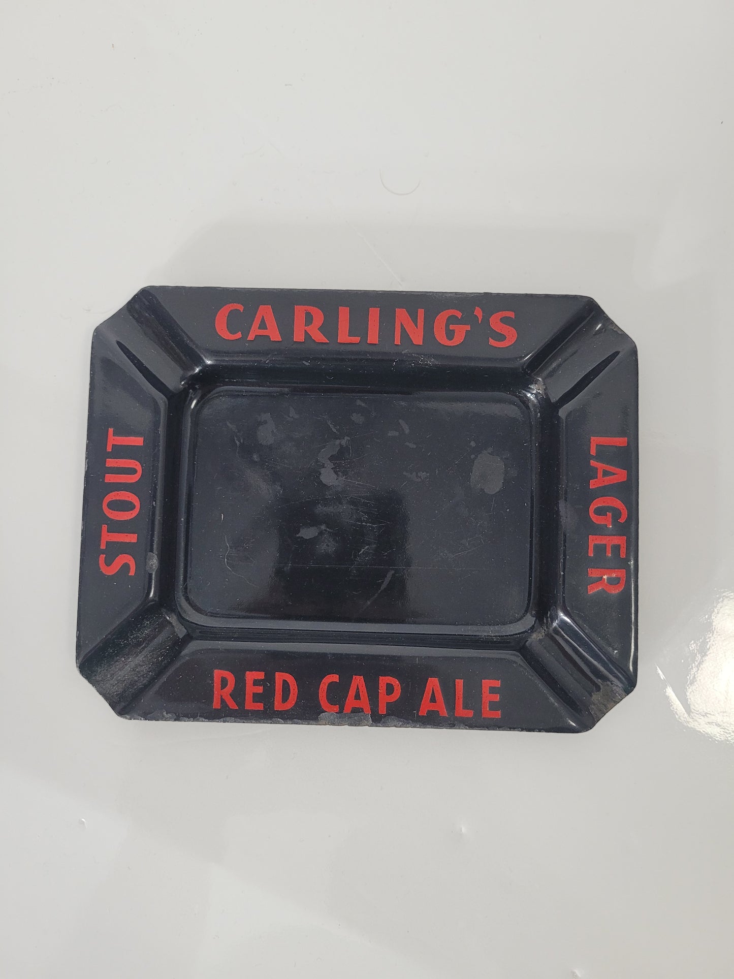 Vintage Carling’s Red Cap Ale Stout Lager Porcelain Enamel Ashtray – 6"