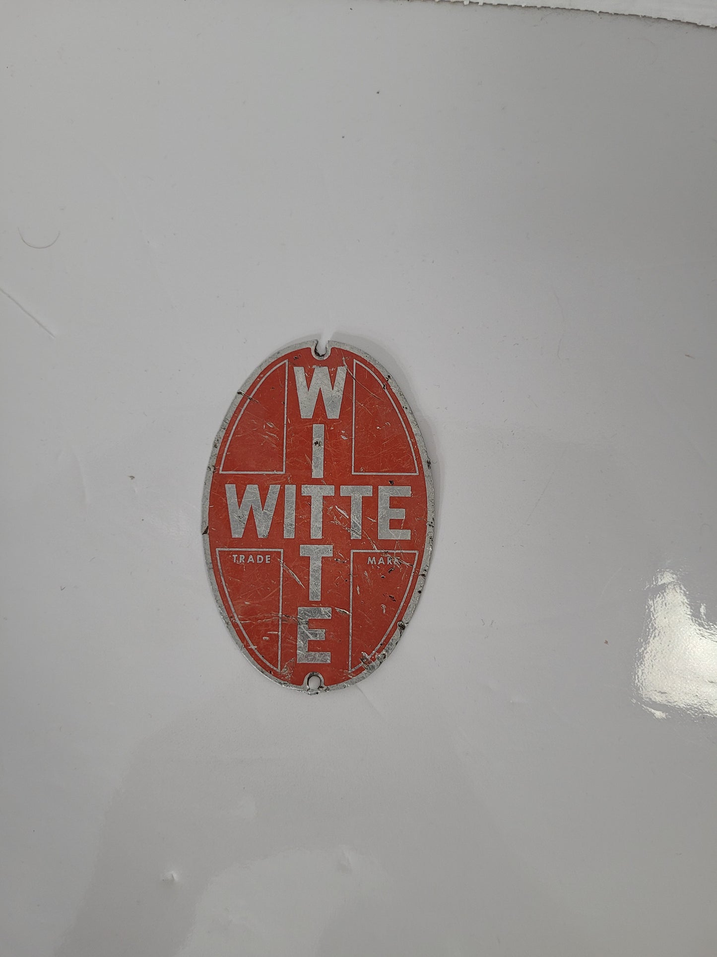 Vintage Witte Engine Advertising Metal Tag – Red & Silver – 4"