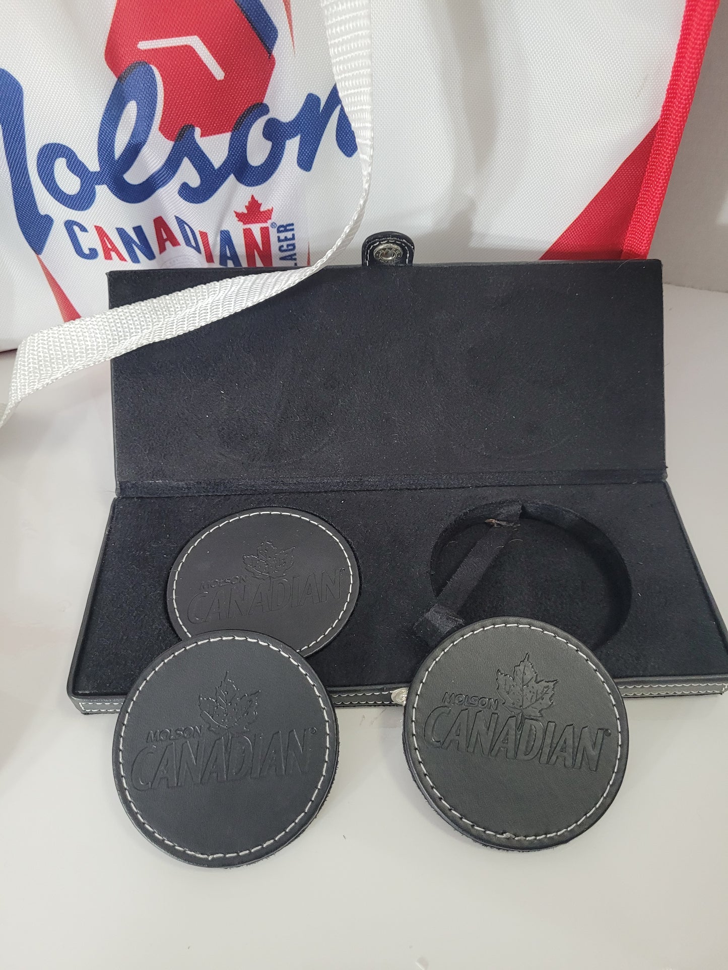 Molson Canadian Collectible Lot – Olympic Toque, Cooler Bag & Leather Coaster Set