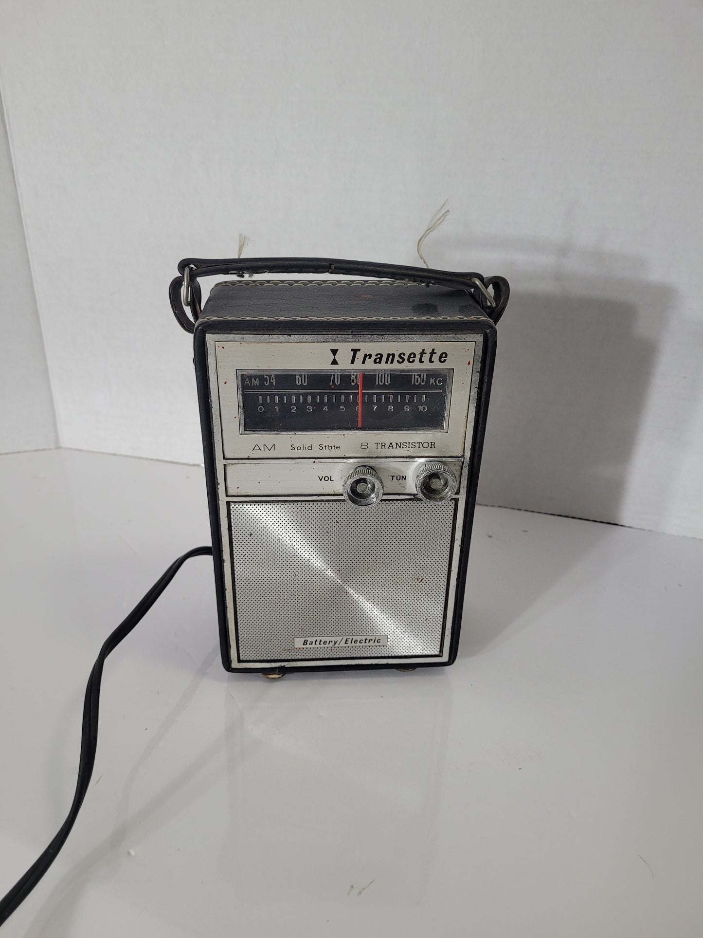 Vintage Transette 8-Transistor AM Battery/Electric Radio – Tested & Working