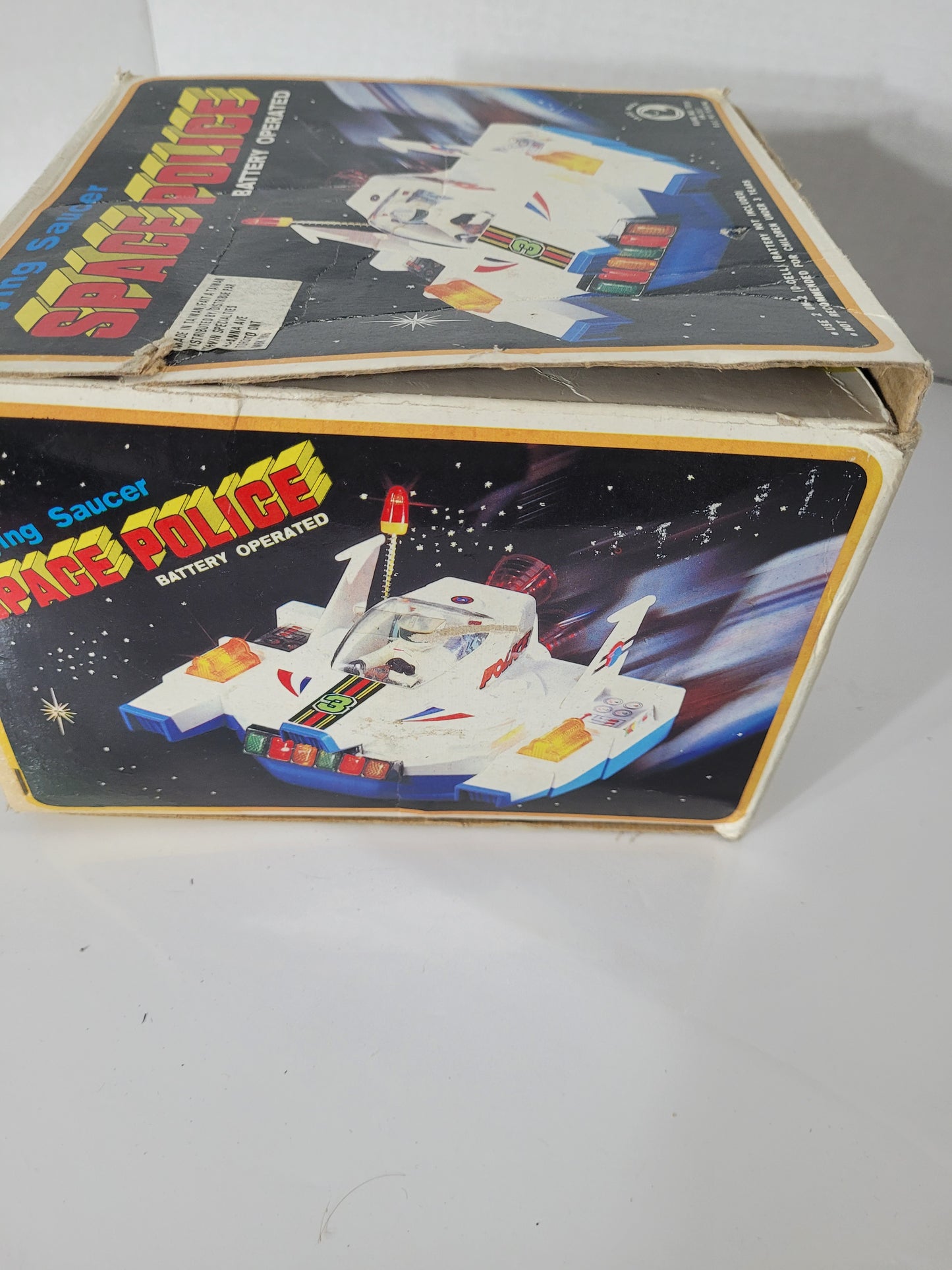 Vintage 1980s Kuang Mei Toys Space Police Flying Saucer KM-2037 – Working with Original Box