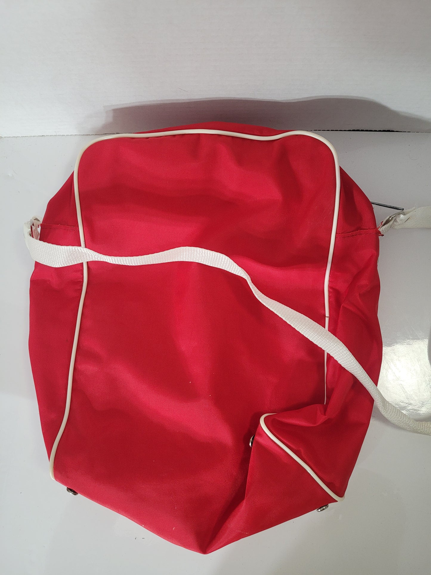 Vintage 1982 Shell “Destination ’82” Promotional Shoulder Travel Bag