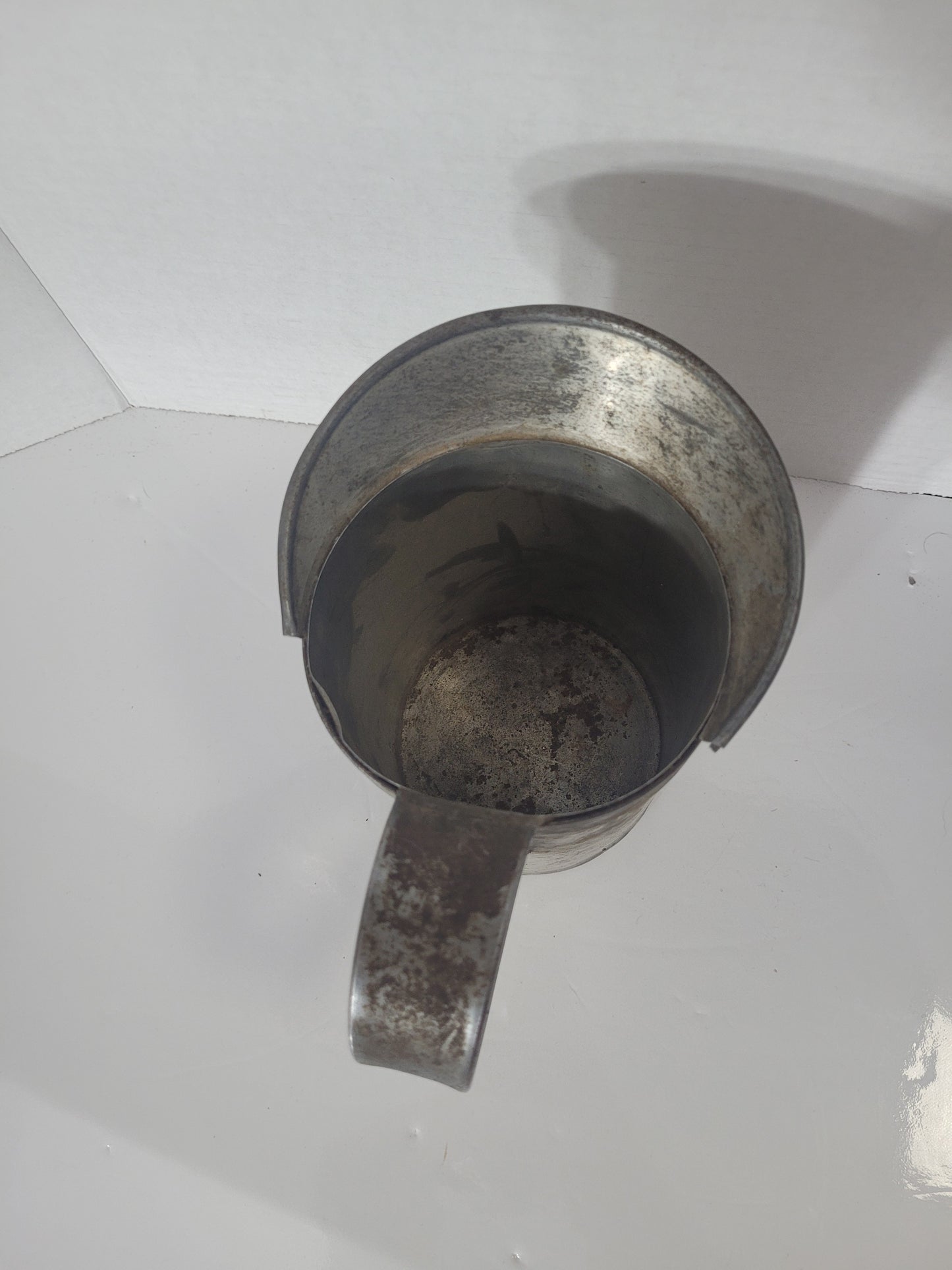 Vintage Elite Metal Products 1-Gallon Legal for Trade Oil Pitcher