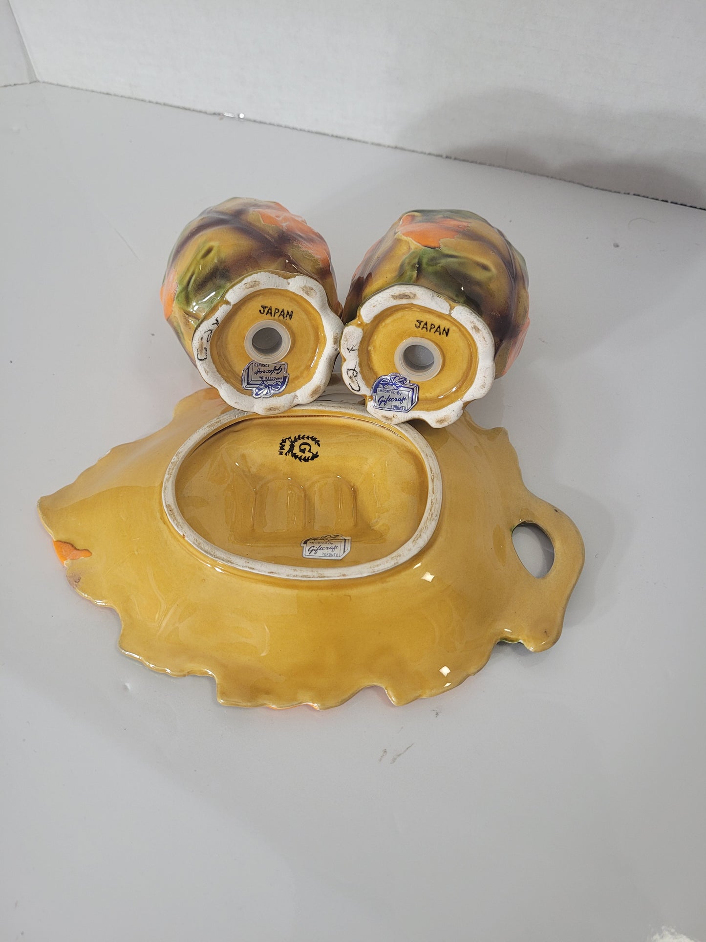 Vintage Giftcraft Japan Autumn Leaf Dish with Matching Salt & Pepper Shakers