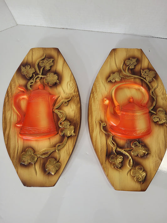 Vintage C. Favor Ind. Chalkware Kettle & Coffee Pot Wall Plaques – Pair