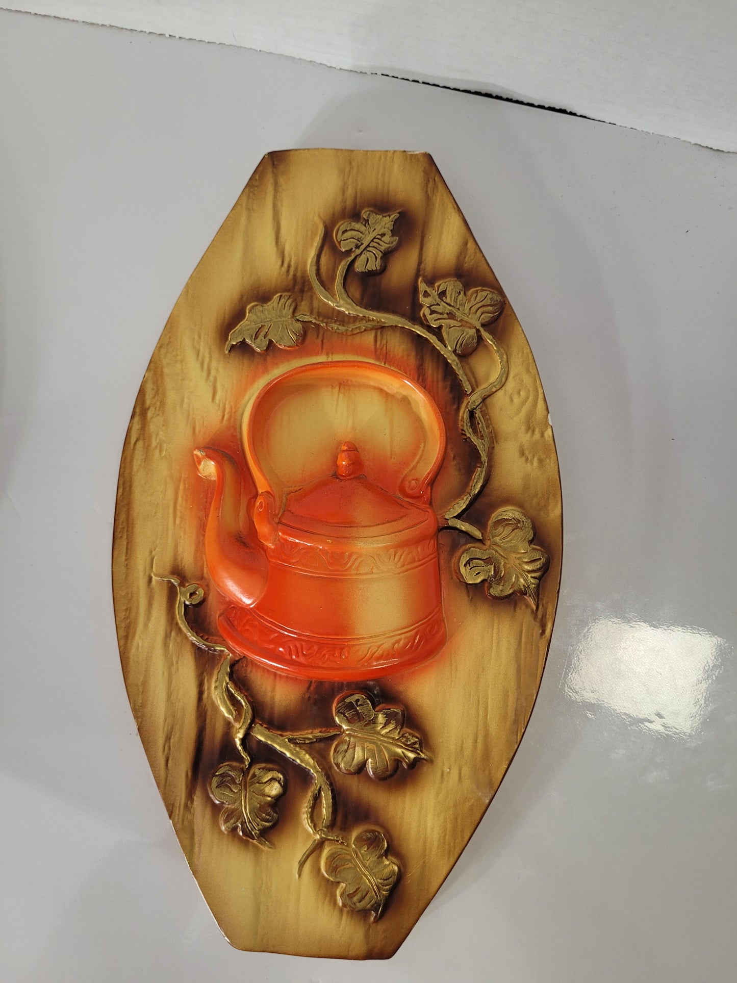 Vintage C. Favor Ind. Chalkware Kettle & Coffee Pot Wall Plaques – Pair