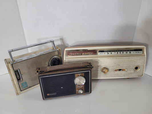 Lot of 3 Vintage Transistor Radios – General Electric, Channel Master & Juliette – As-Is / Not Working