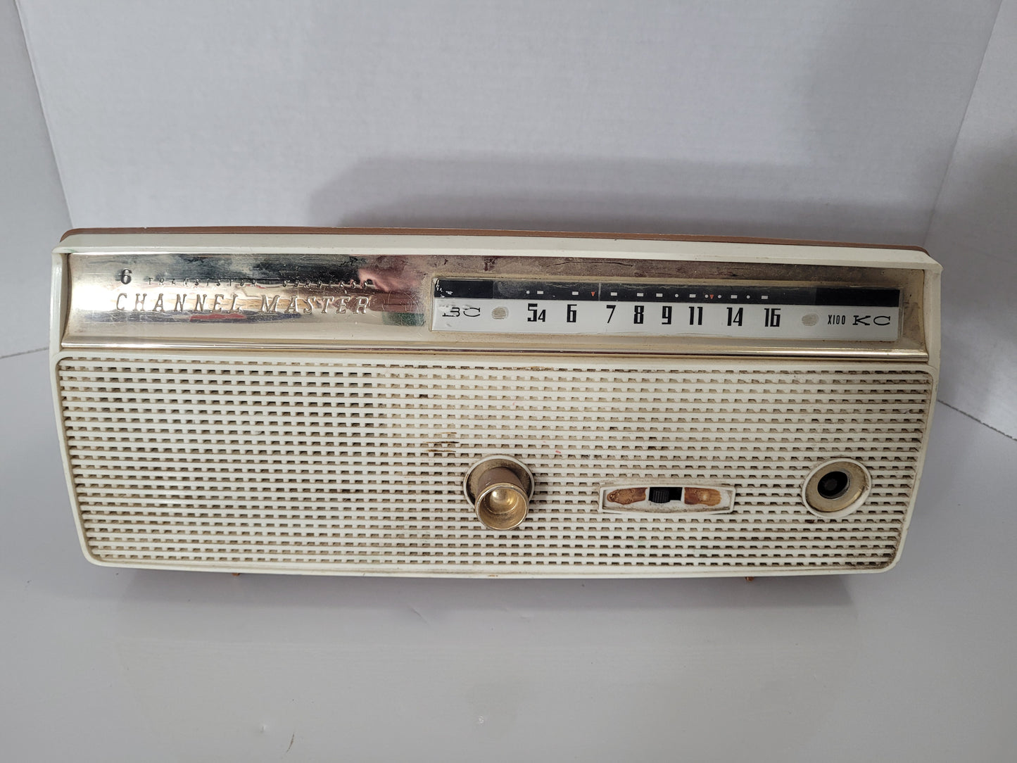 Lot of 3 Vintage Transistor Radios – General Electric, Channel Master & Juliette – As-Is / Not Working