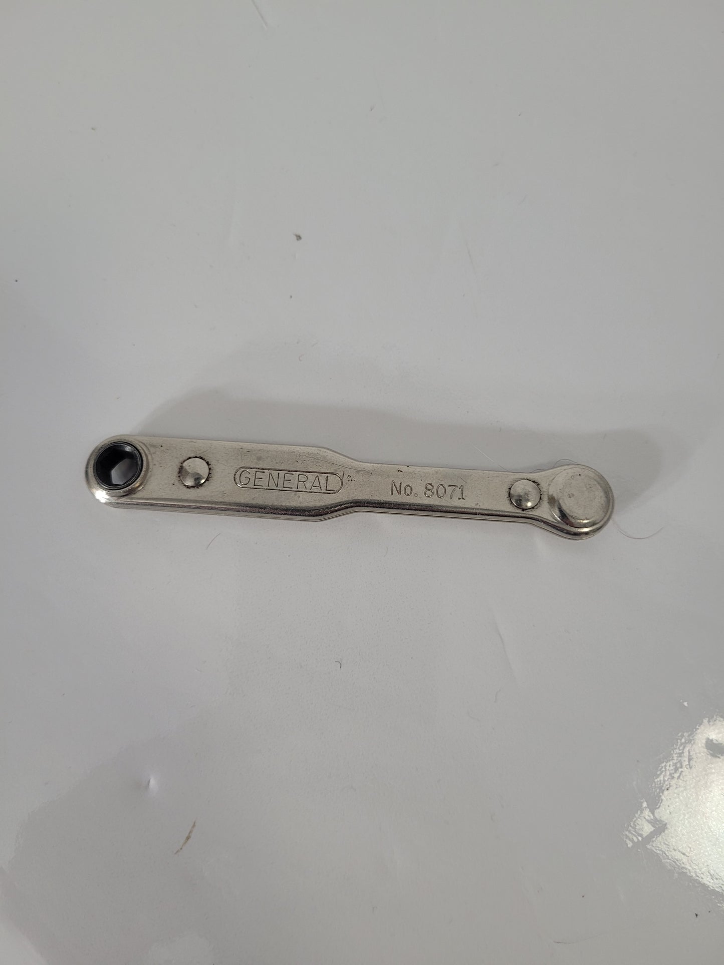 Vintage General Hardware No. 8071 Ratcheting Screwdriver Handle – Made in USA