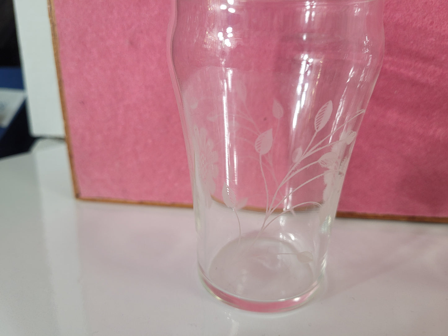 Vintage Dominion Glass White Floral Tumblers – Set of 5