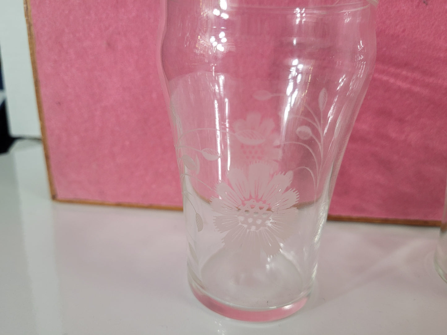 Vintage Dominion Glass White Floral Tumblers – Set of 5