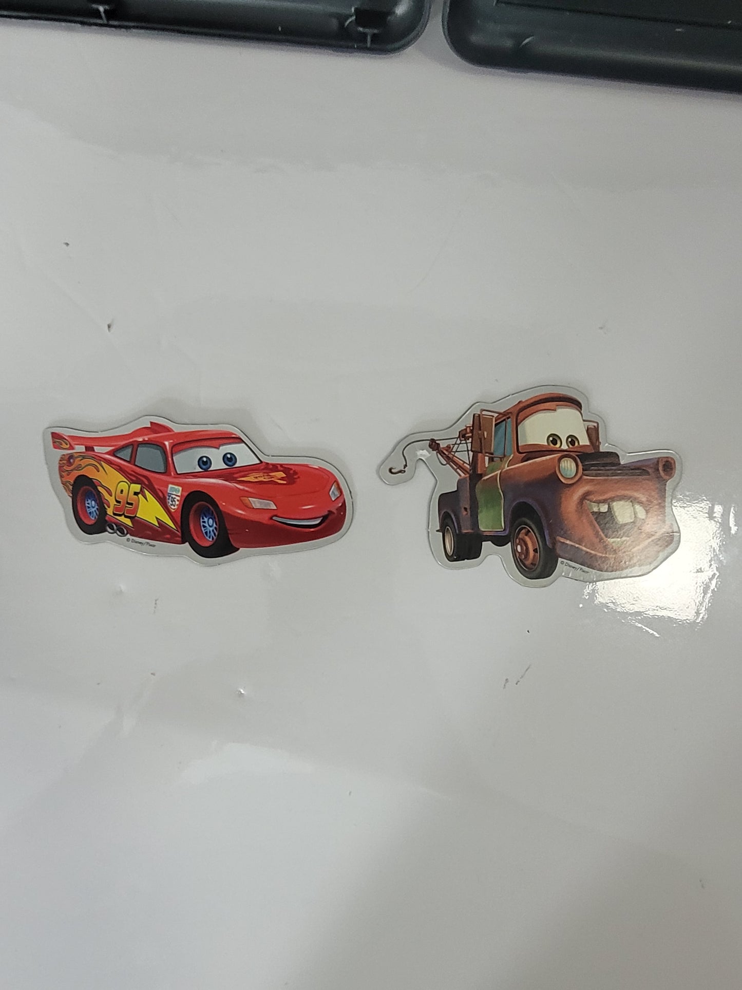 Disney Pixar Cars 2 Mater Undercover Book & Magnetic Play Set – 2011