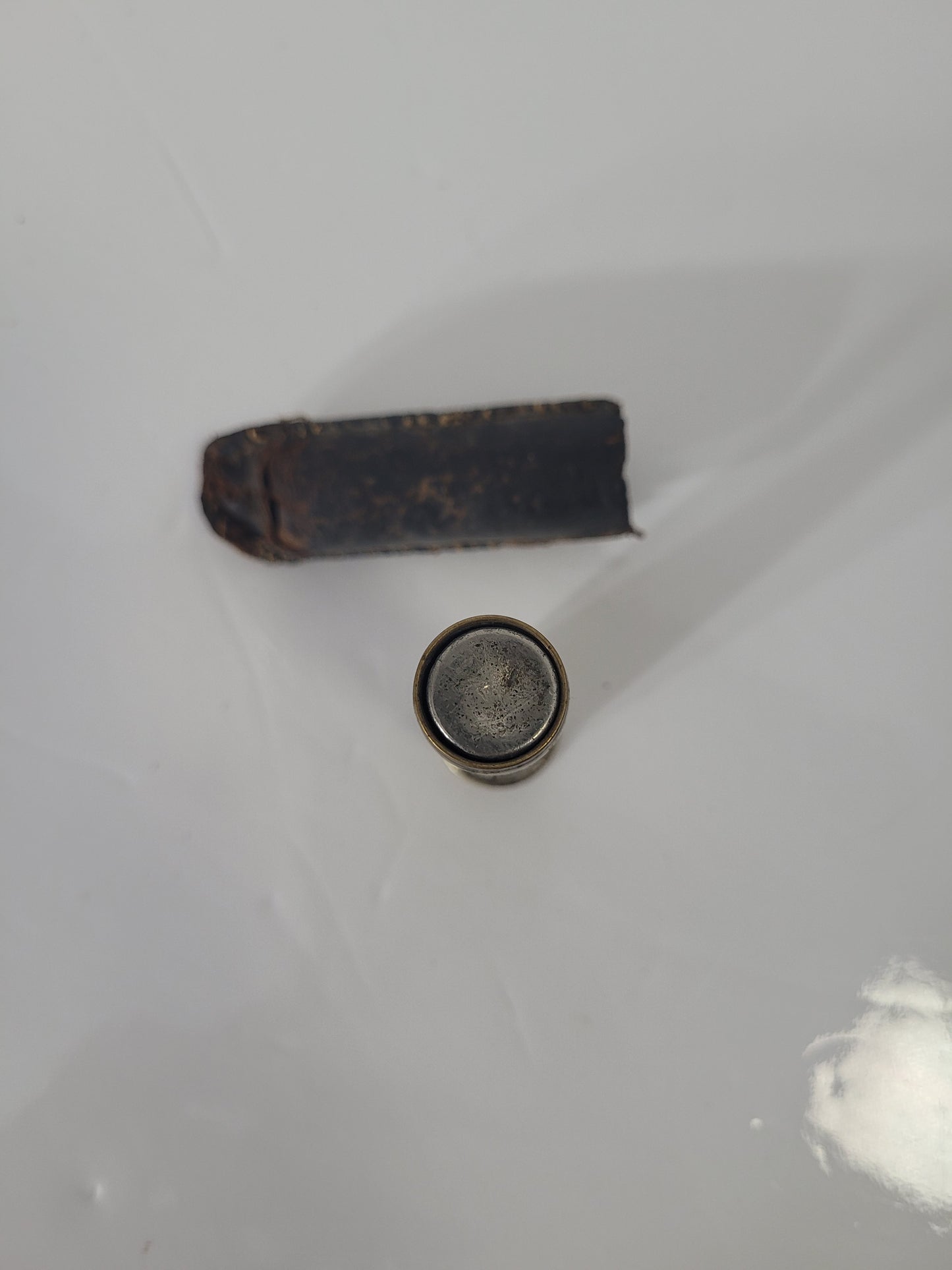 Antique Schrader-Universal Tire Pressure Gauge with Original Leather Case