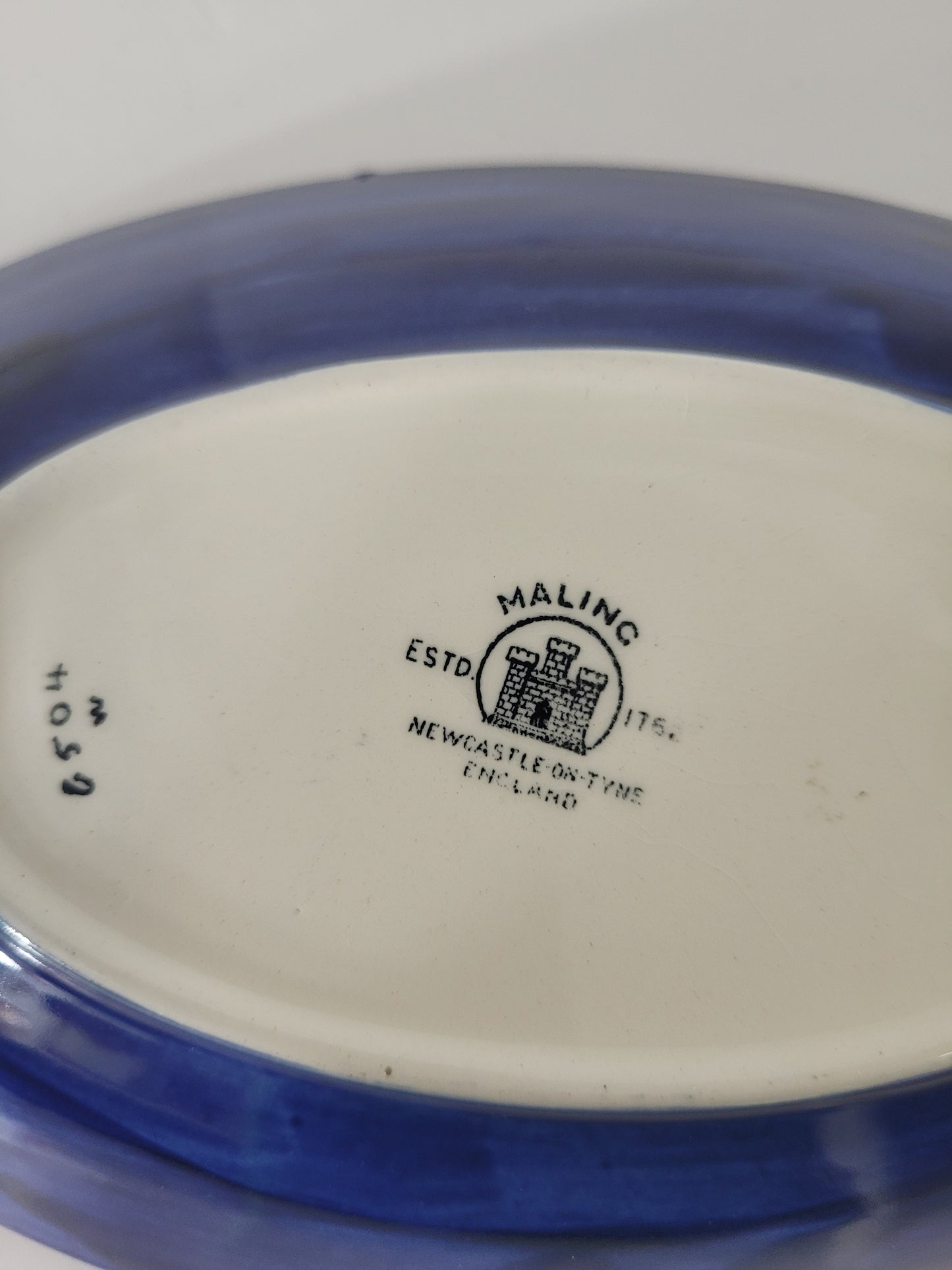 Vintage Maling Newcastle-on-Tyne Cobalt Blue Floral Oval Dish – England – 10.25"