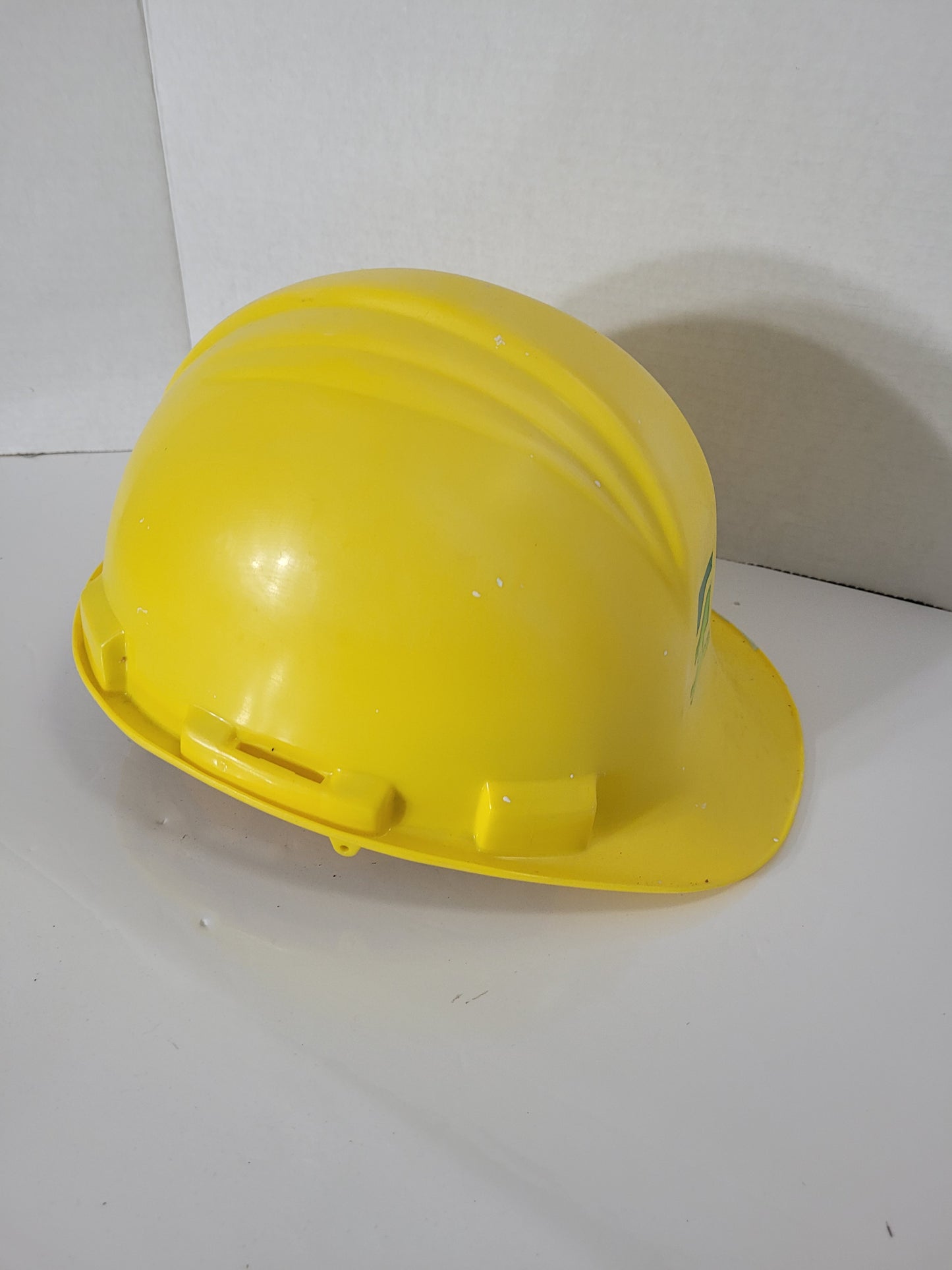 Vintage City of Saskatoon North Safety Hard Hat – Made in Canada