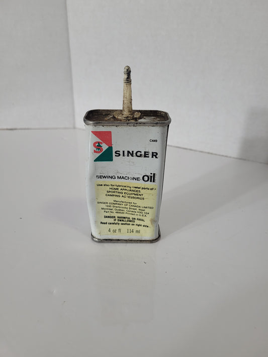 Vintage Singer Sewing Machine Oil Tin – 4 oz / 114 mL – Canadian Advertising