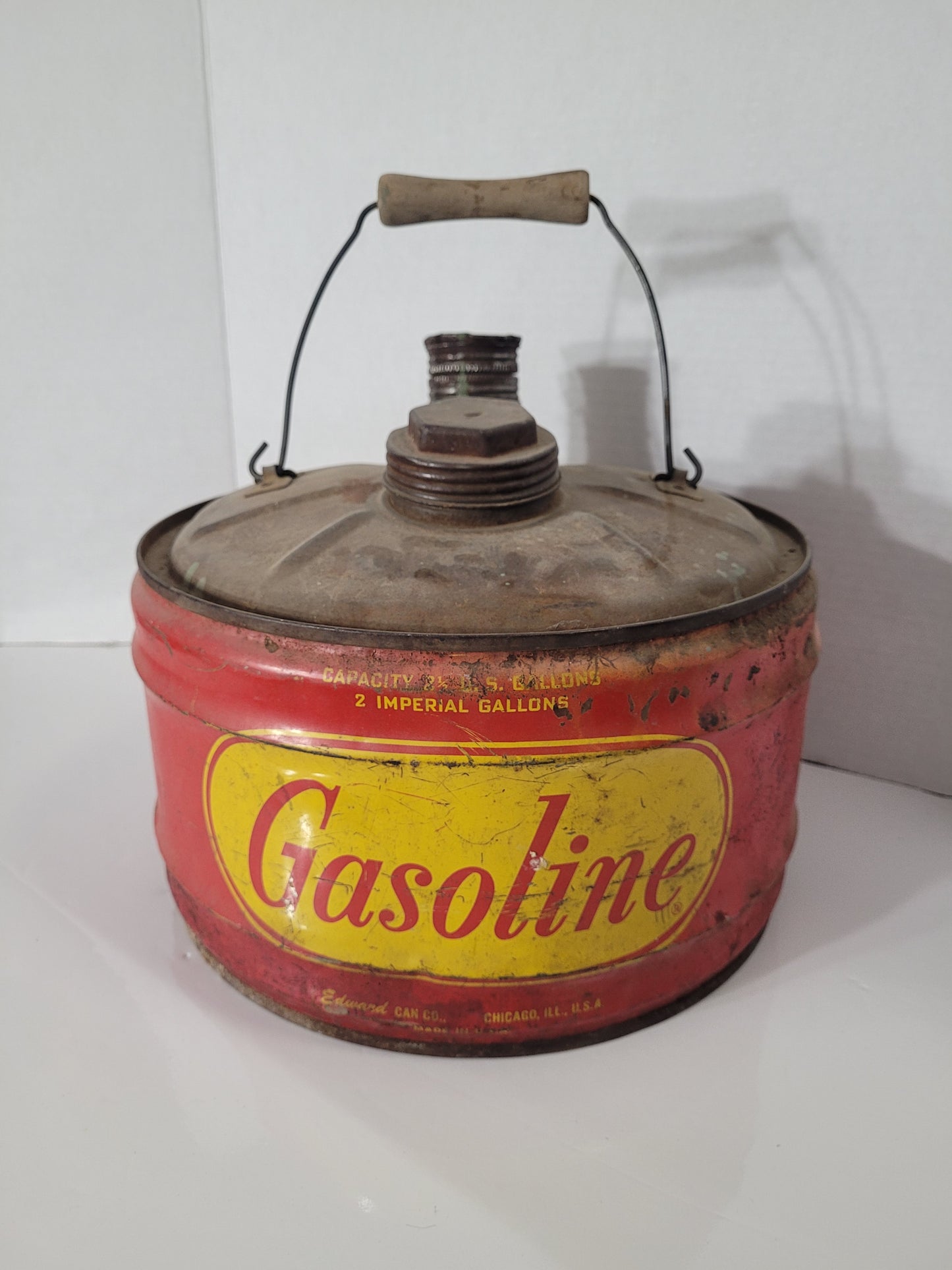 Vintage Edward Can Co. 2 Gallon Gasoline Can – Red & Yellow Petroliana