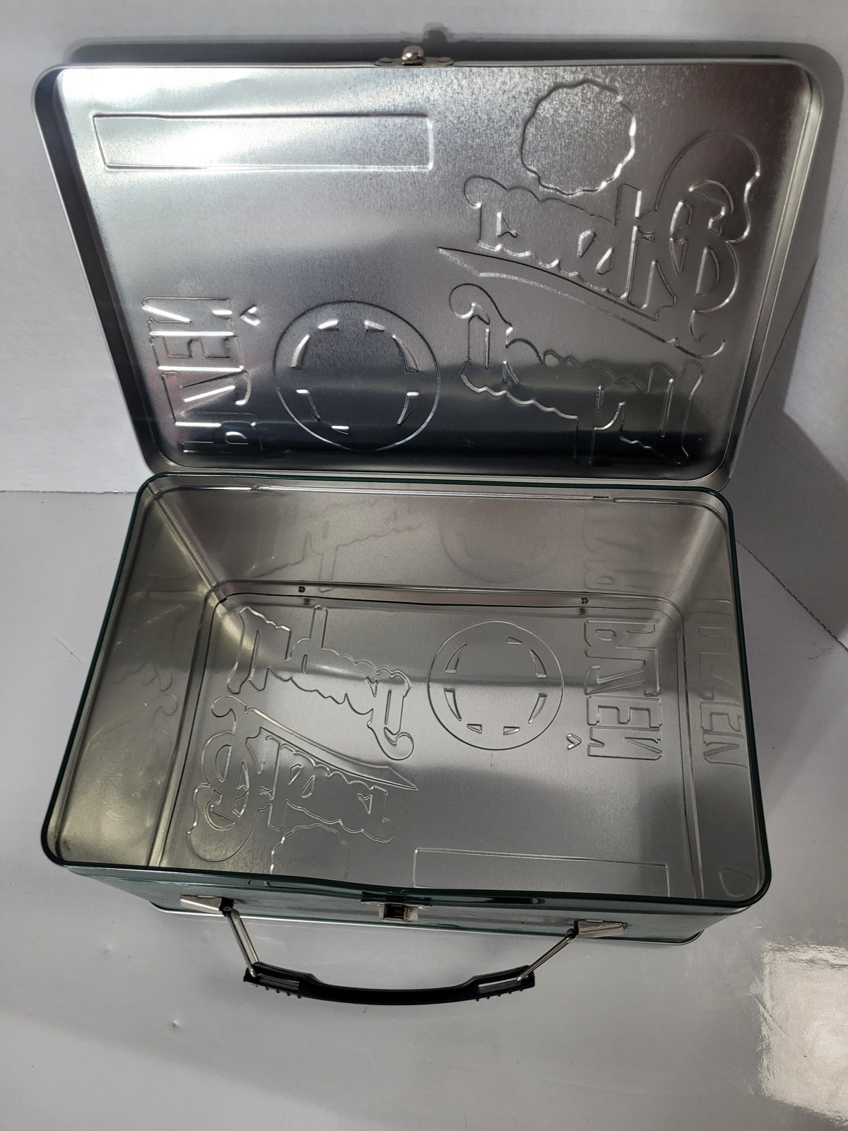 Pilsner Urquell Green Metal Beer Advertising Lunch Box / Carrying Case – Czech Breweriana