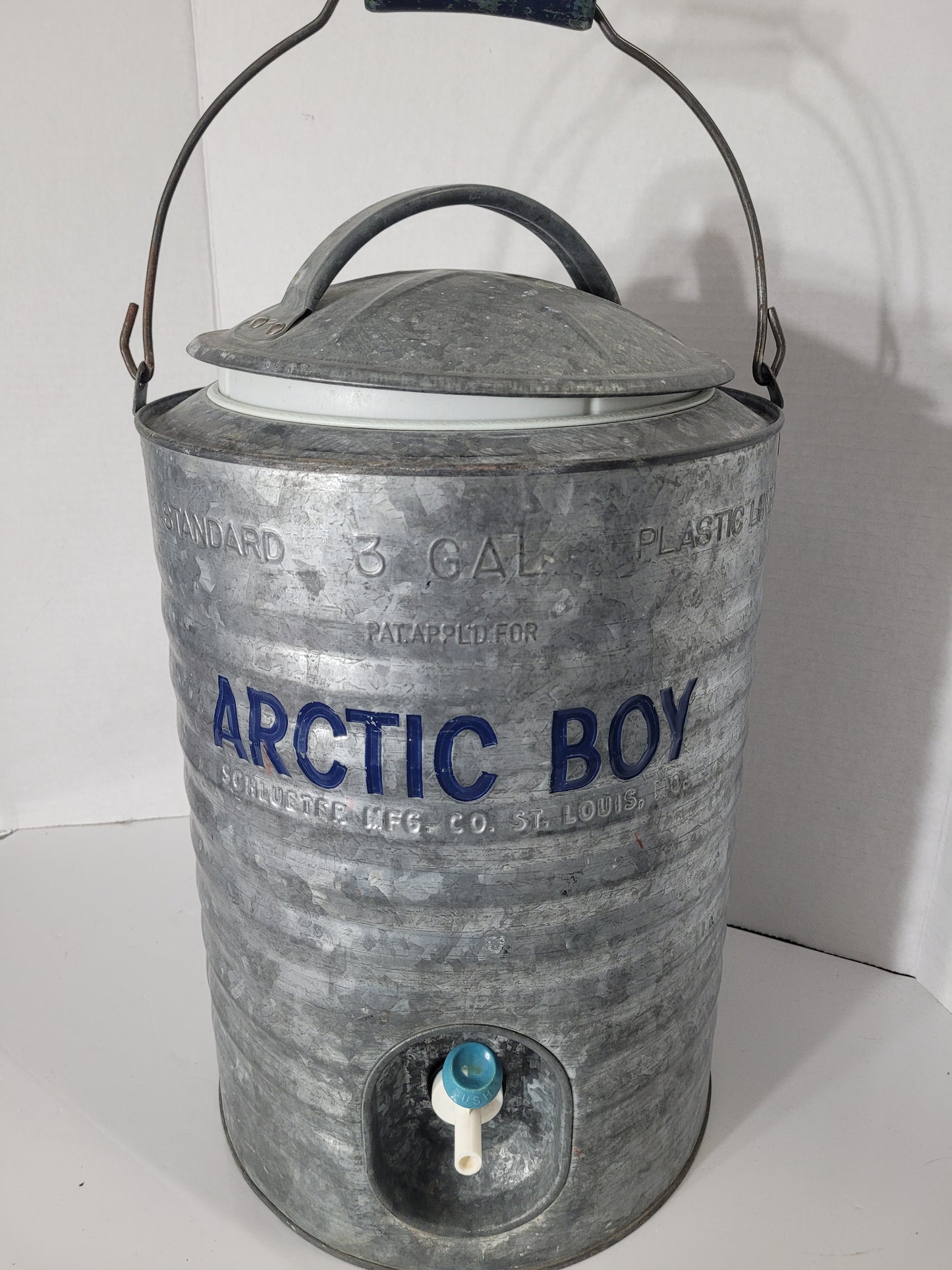 Vintage Arctic Boy 3 Gallon Galvanized Water Cooler – Schlueter Mfg. Co. St. Louis