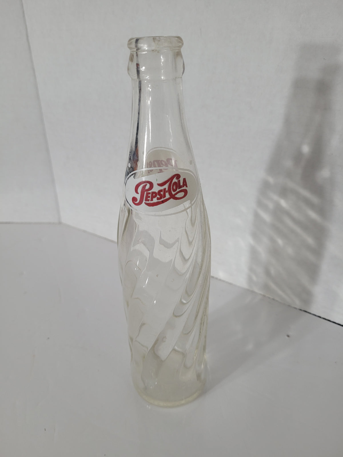 Vintage Pepsi-Cola Swirl Glass Bottle – Red & White ACL Logo – Embossed Base