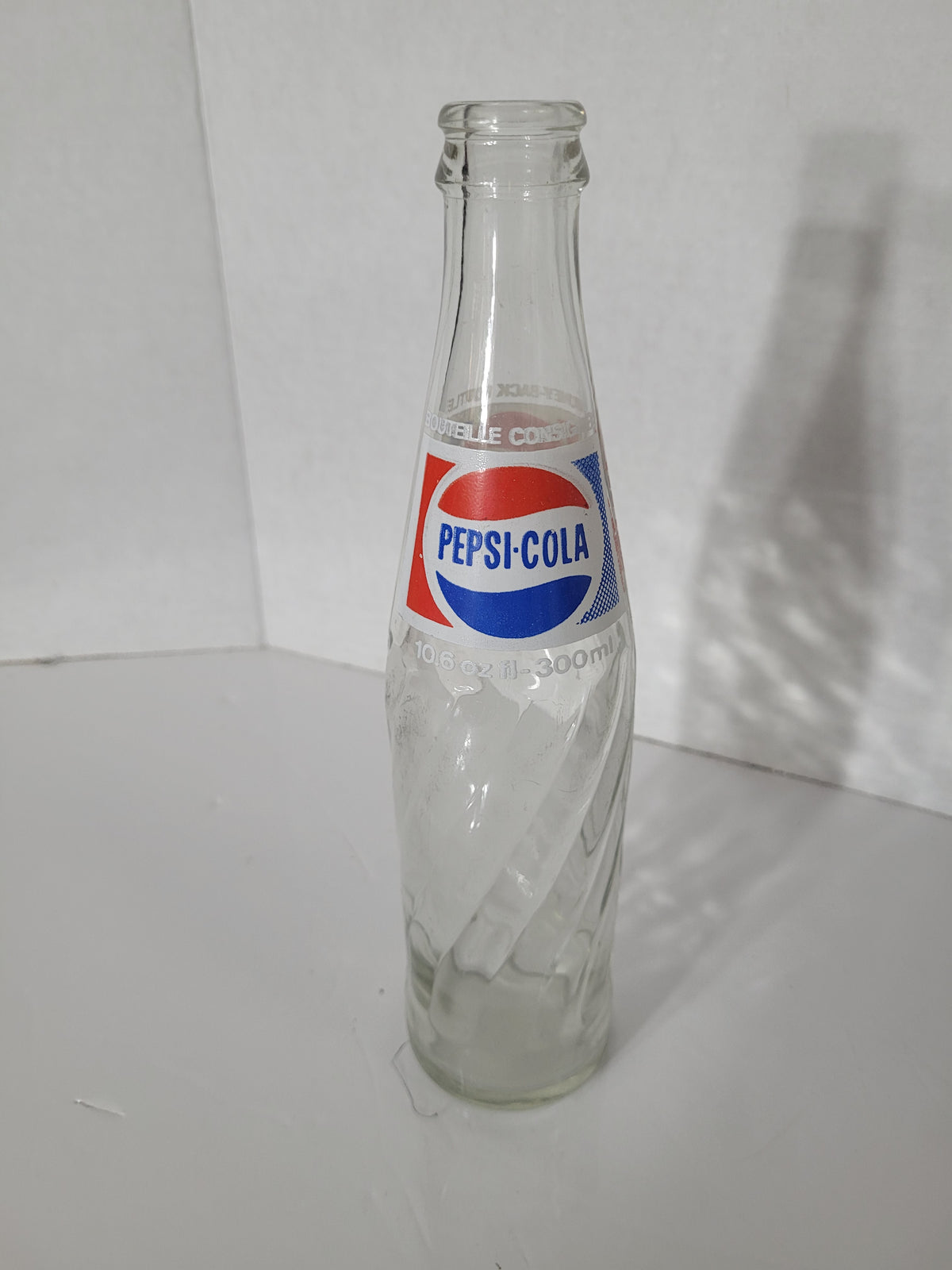 Vintage Pepsi-Cola 300 mL Swirl Glass Bottle – Money-Back Bottle – Canadian